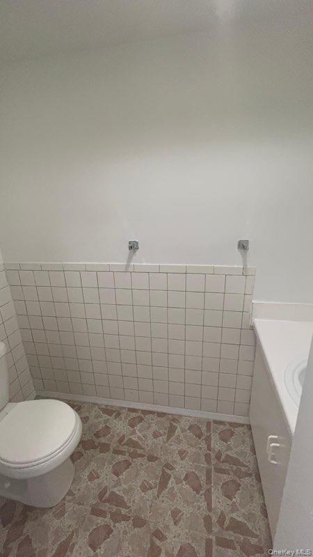 596 Beech Ter. Beech Terrace Property Photo 2
