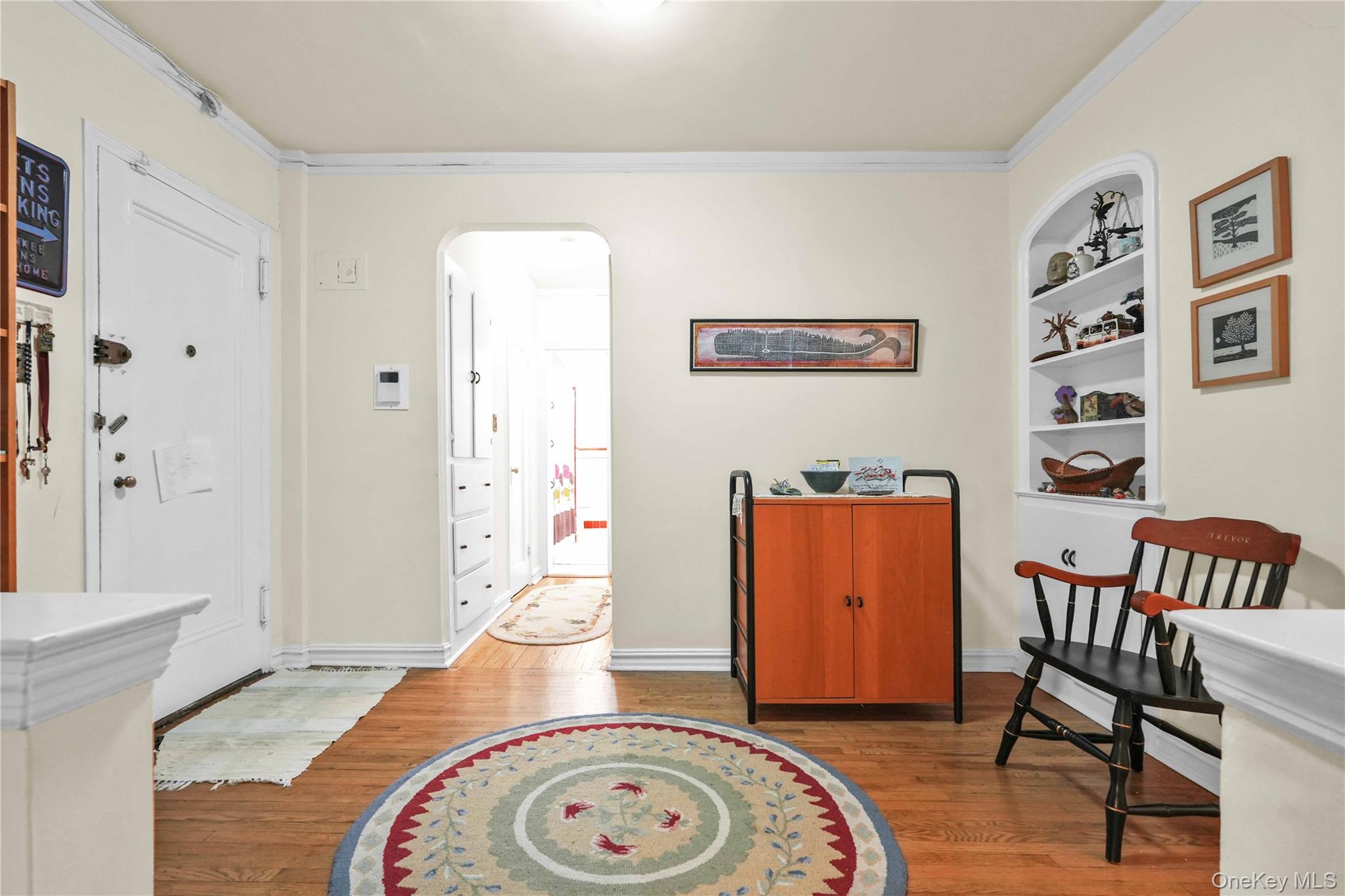 84-51 Beverly Road 5p Property Photo 4