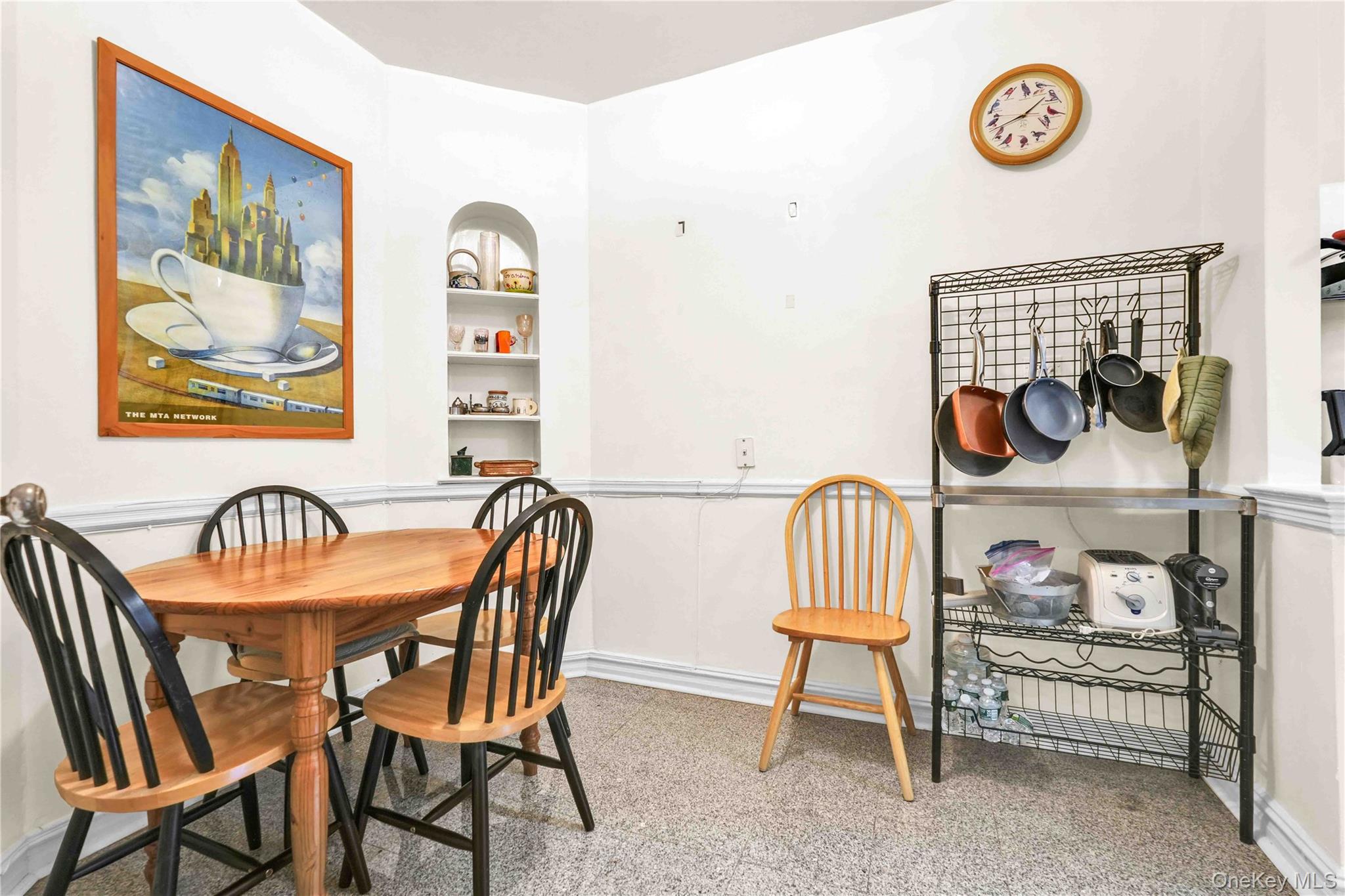 84-51 Beverly Road 5p Property Photo 11