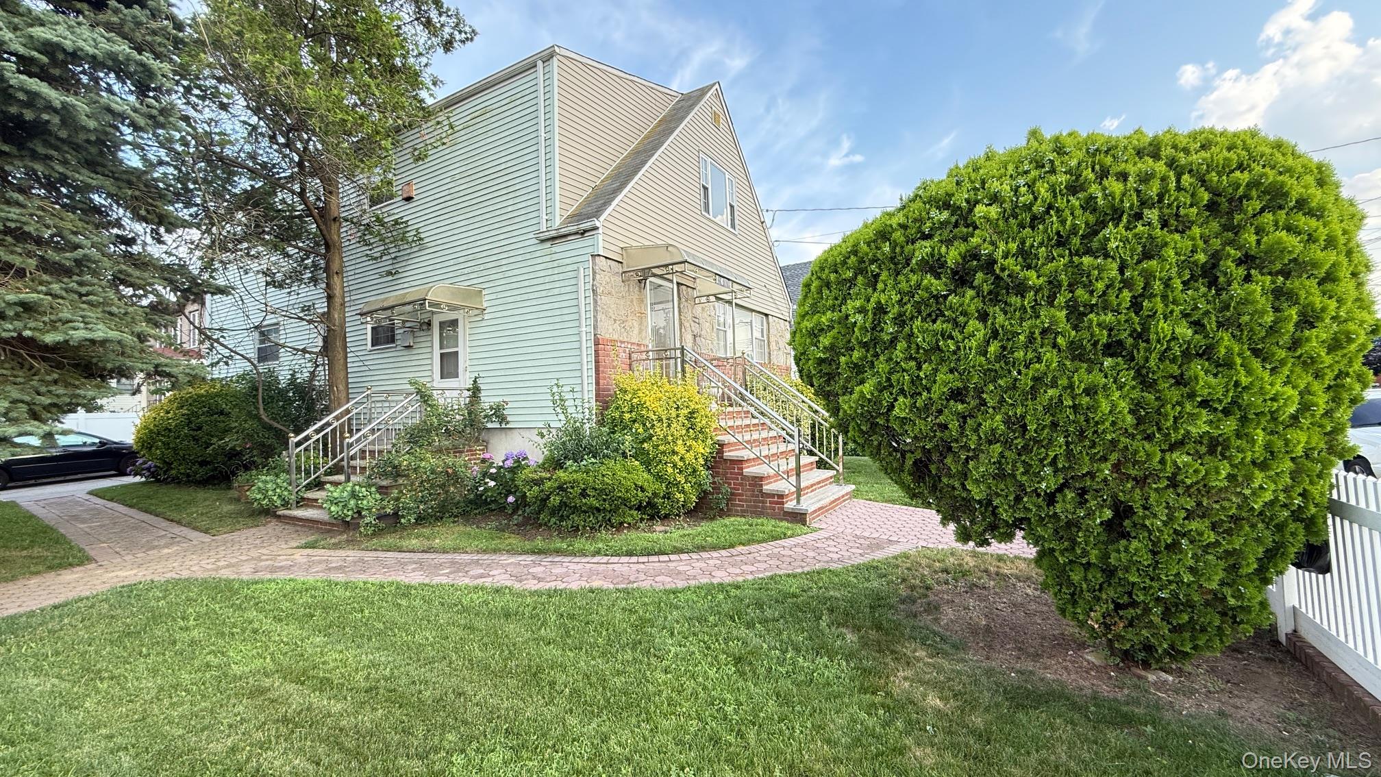 14605 227th Street Property Photo 6