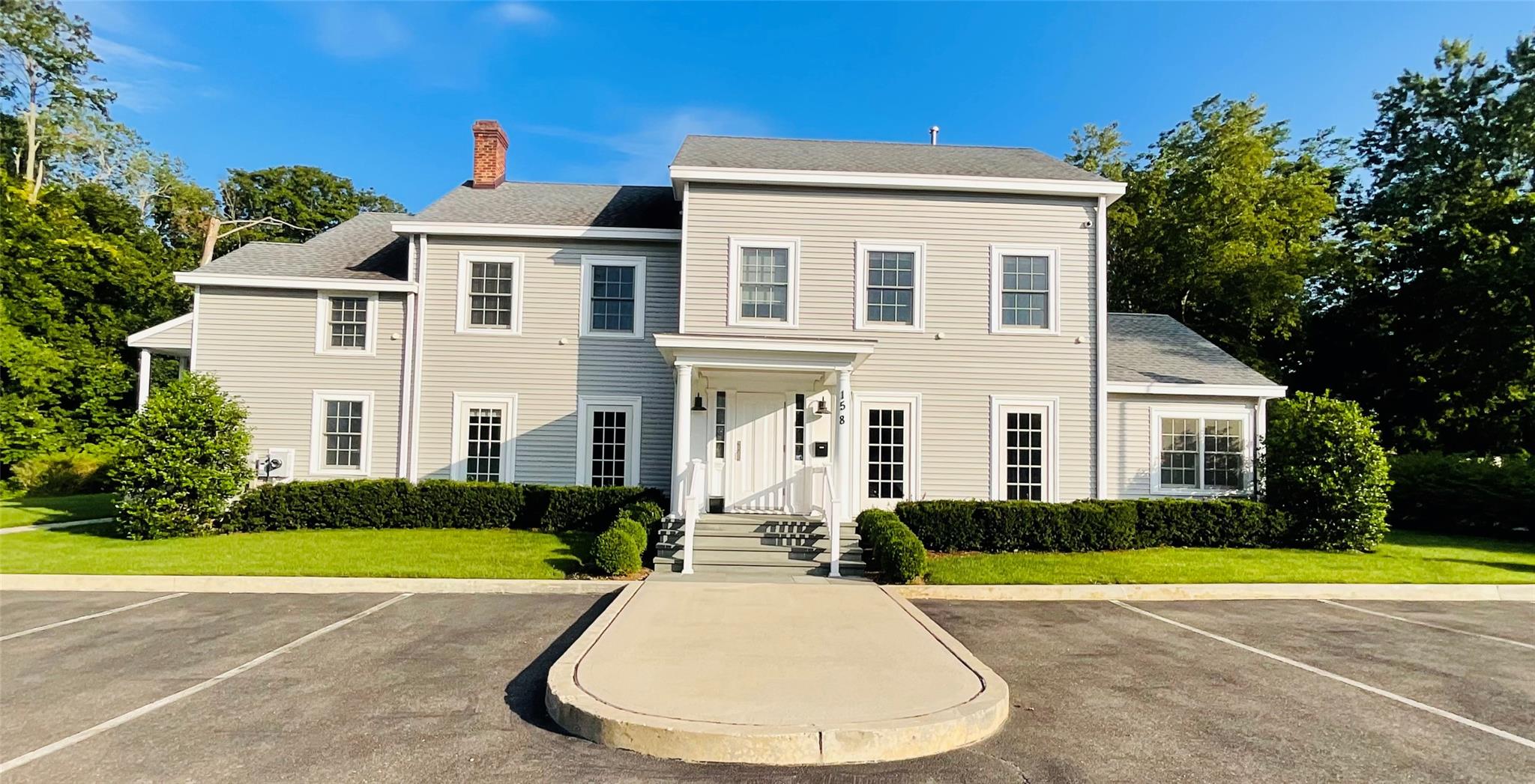 158 Main Street