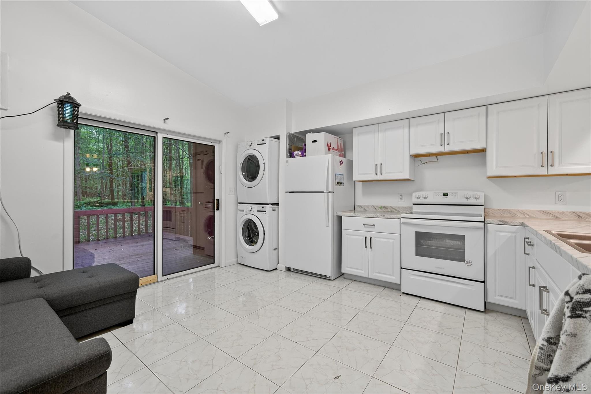 65 Timber Hill Lane Property Photo 10