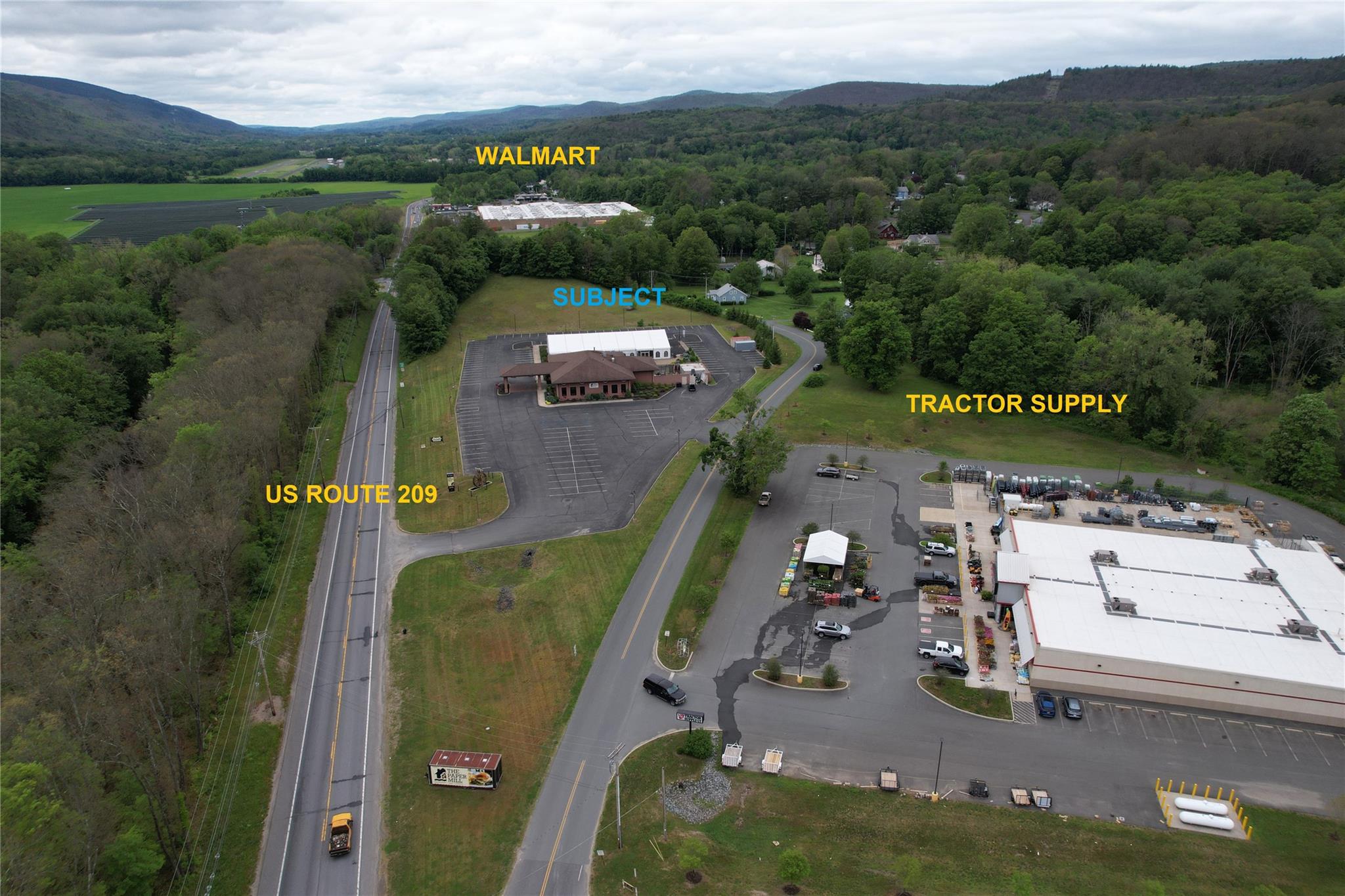 7400-7410 Us-209 Property Photo 3
