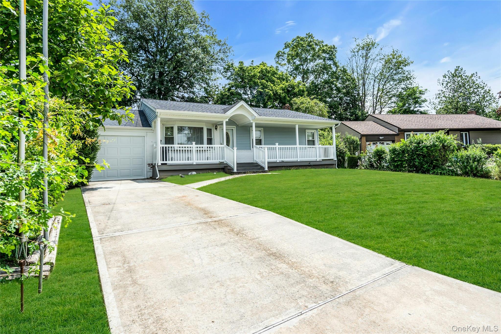 22 Robert Drive Property Photo 3