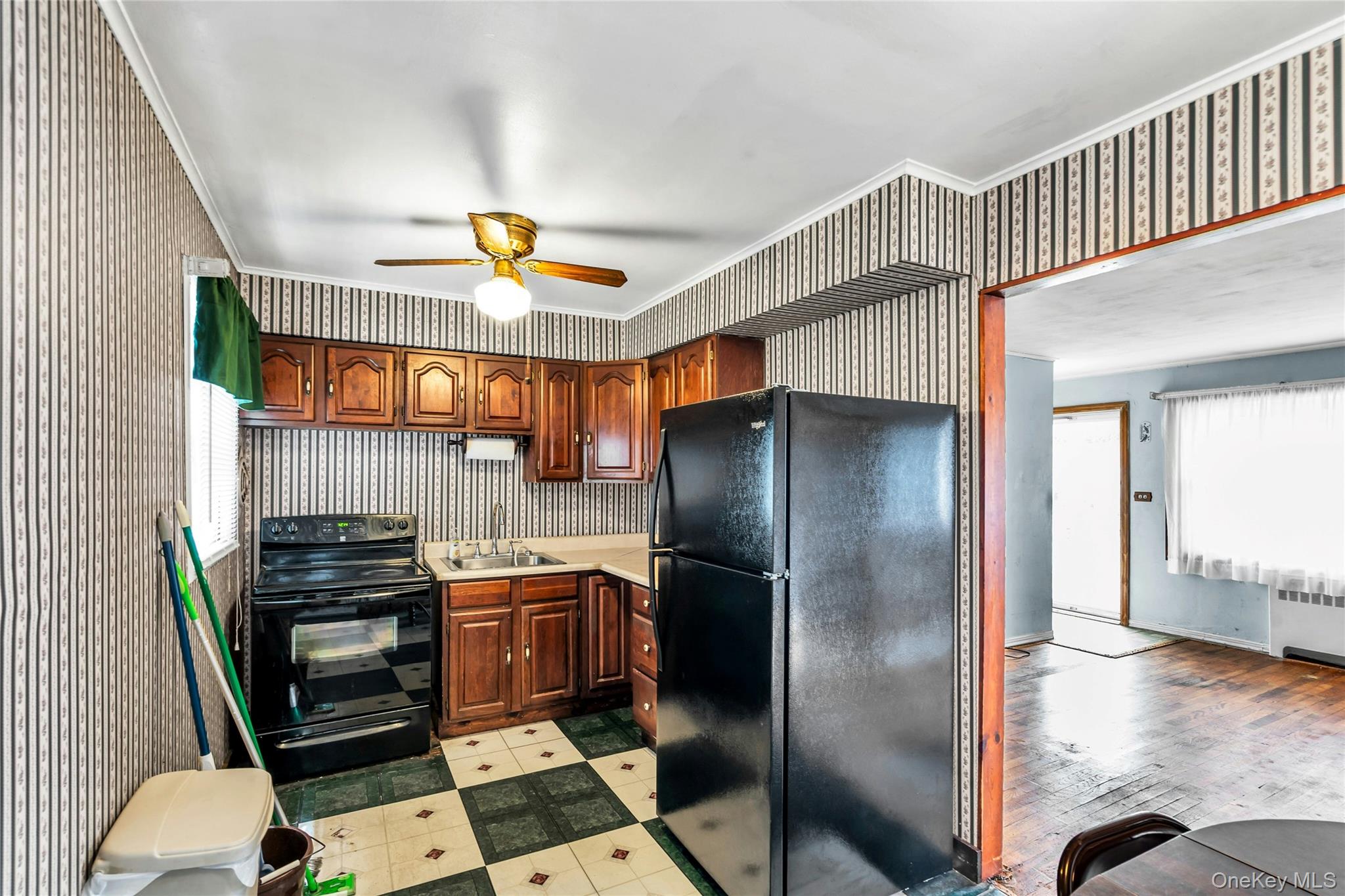22 Robert Drive Property Photo 9