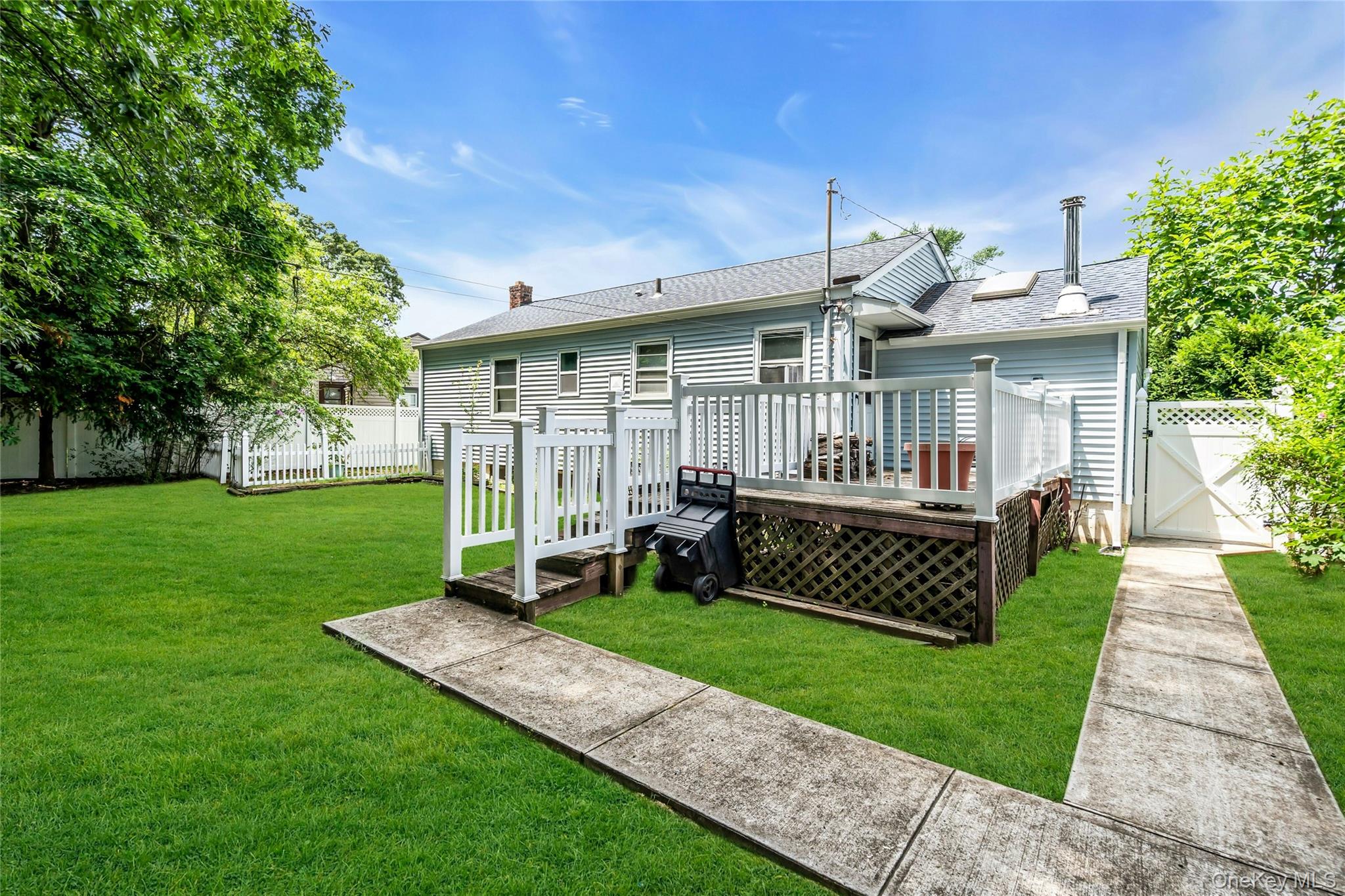 22 Robert Drive Property Photo 23