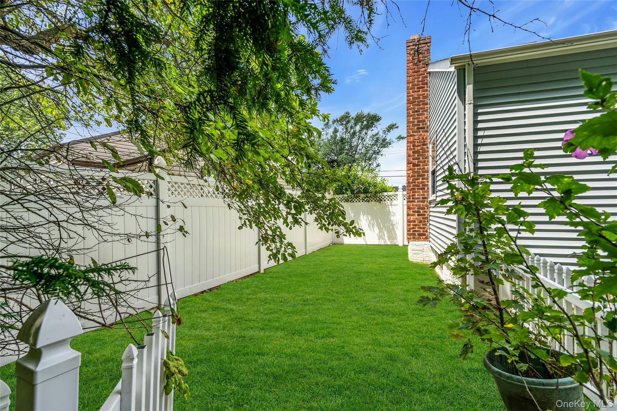 22 Robert Drive Property Photo 26