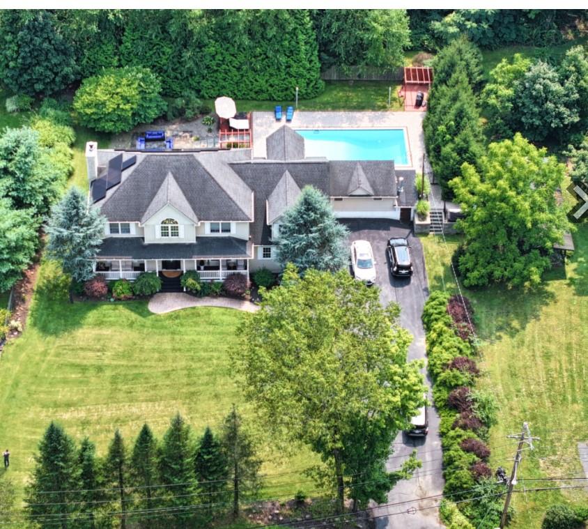 9 Roselawn Road Property Photo 1