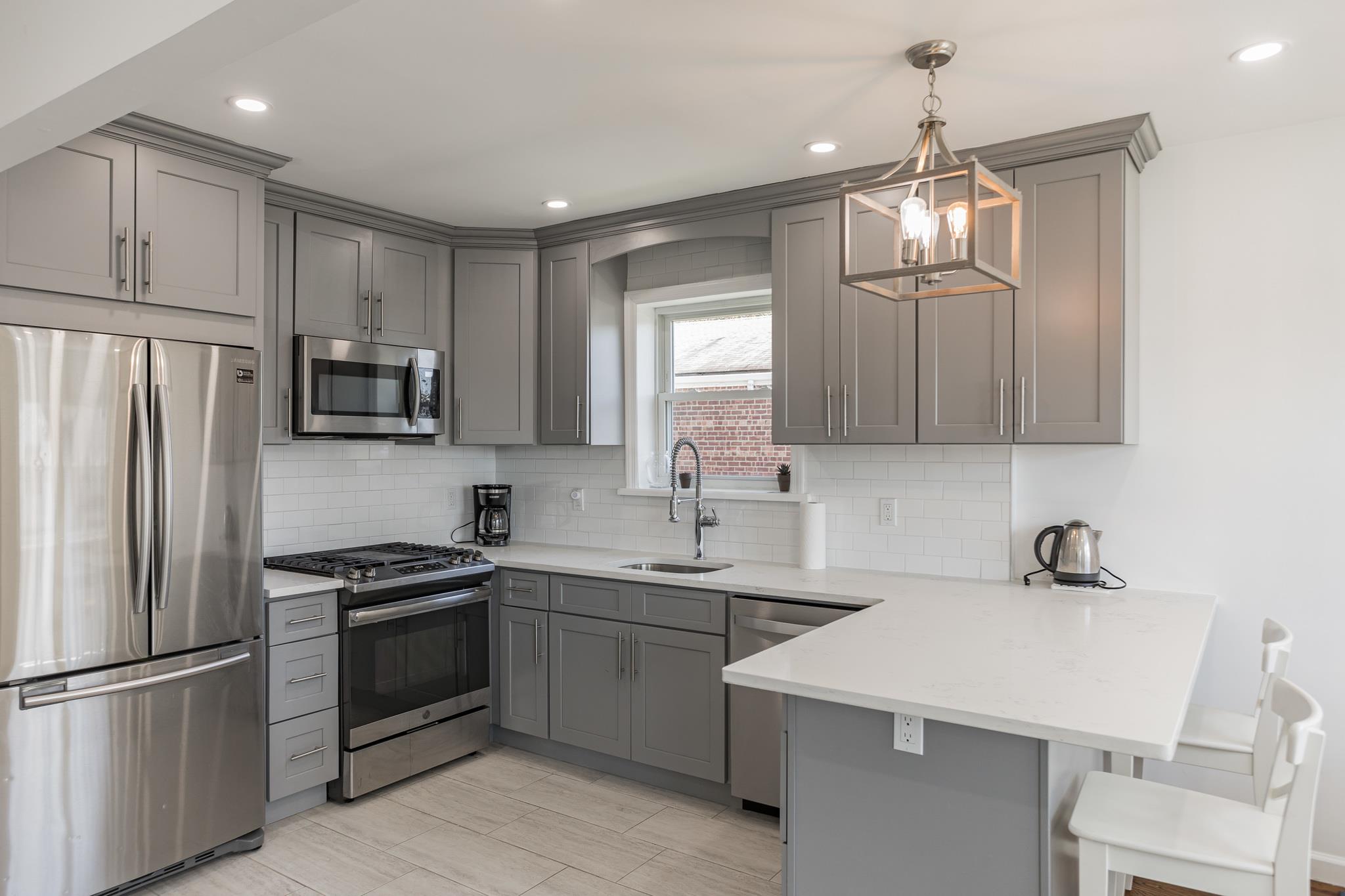 57 7th Street Property Photo 6