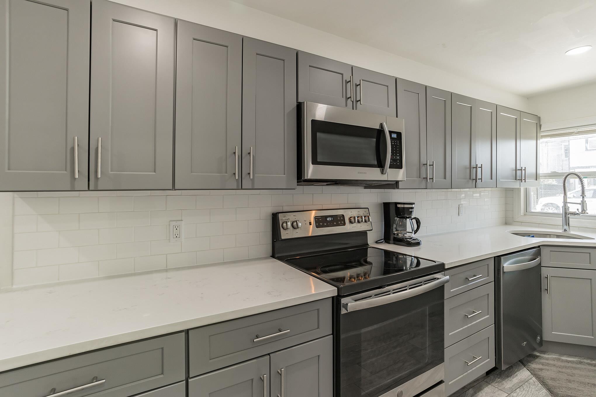 57 7th Street Property Photo 11