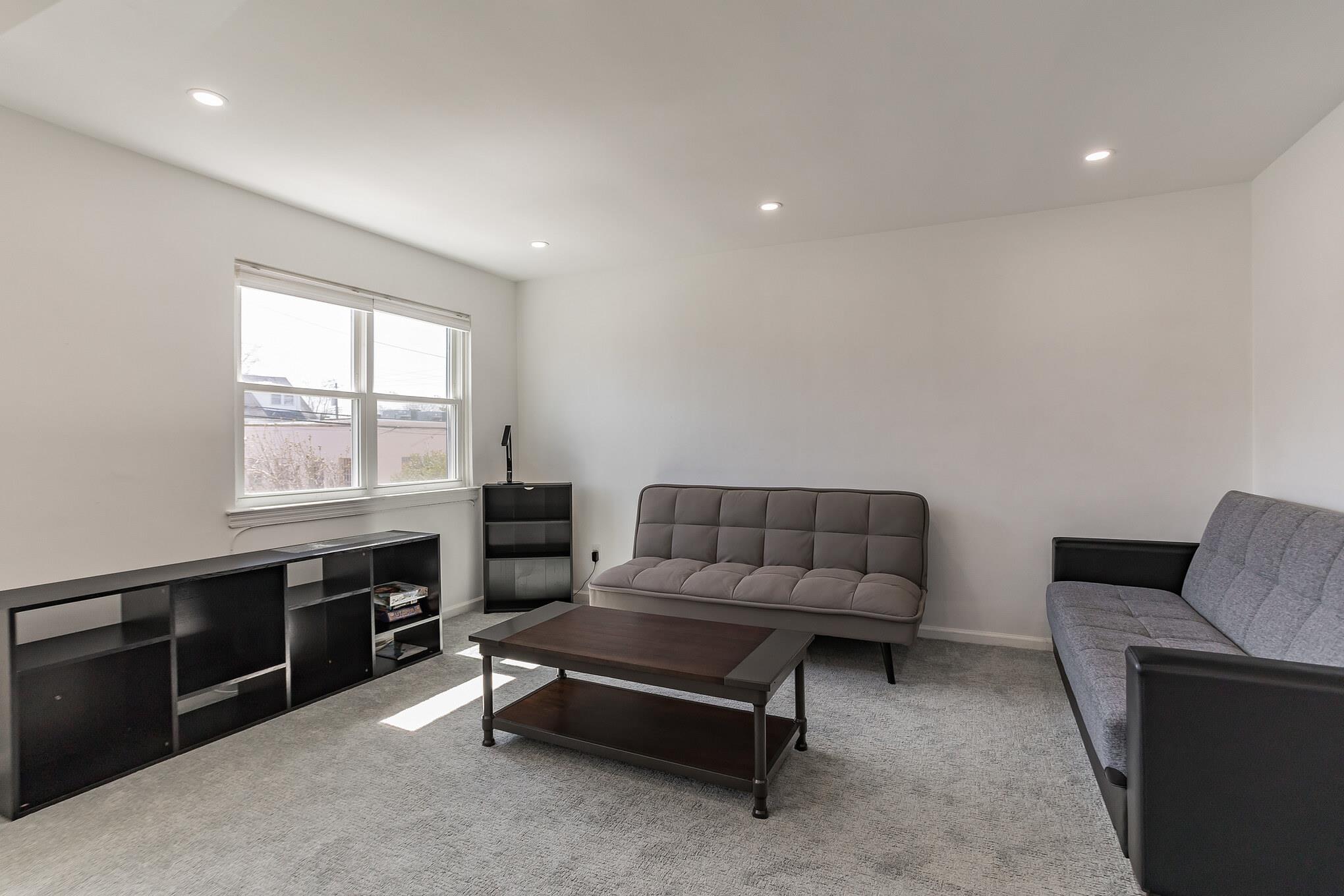 57 7th Street Property Photo 21