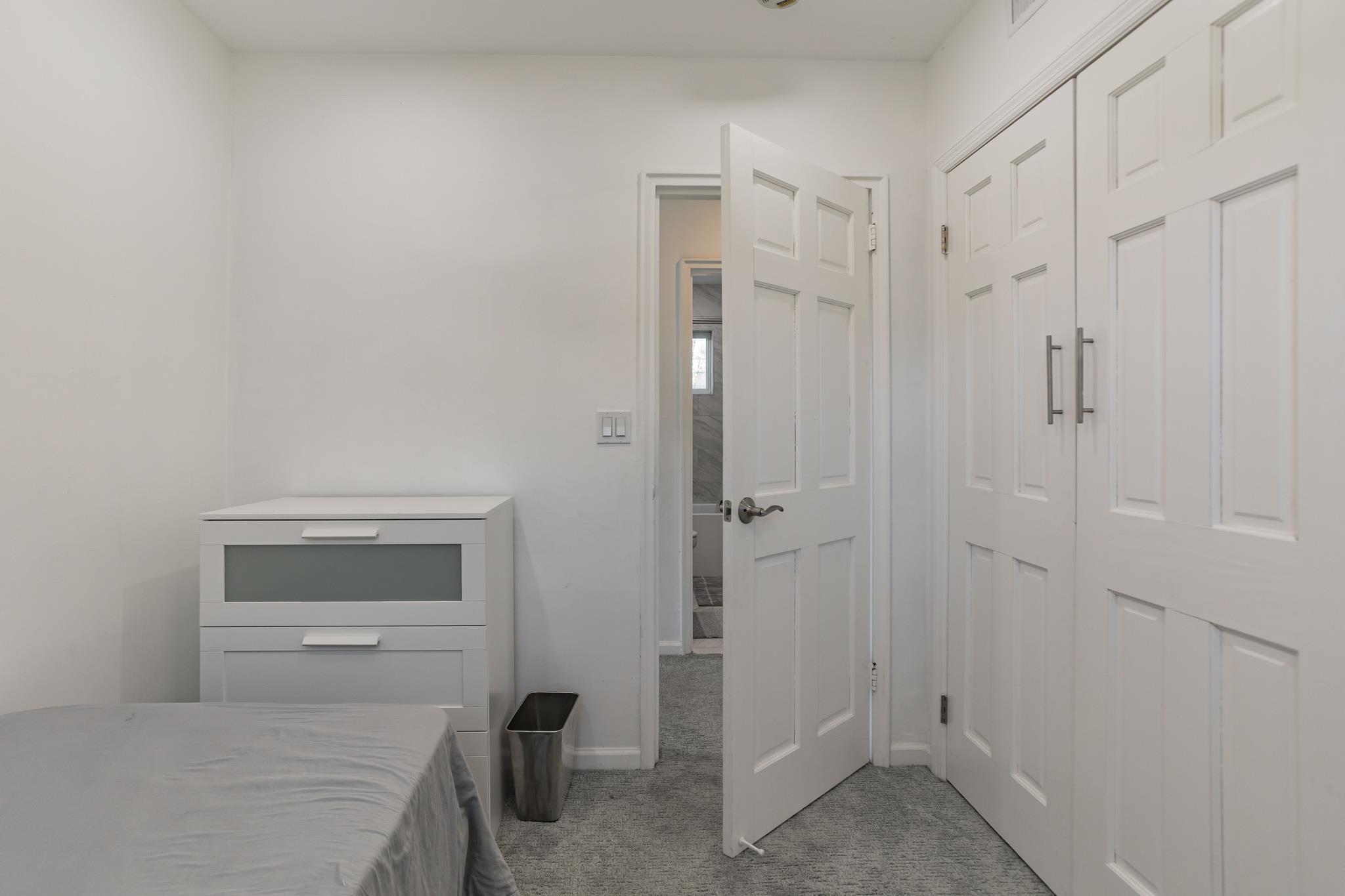 57 7th Street Property Photo 28