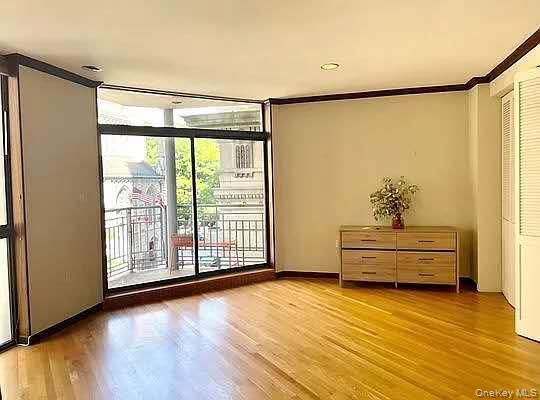 8 W 65th Street 5a Property Photo 8