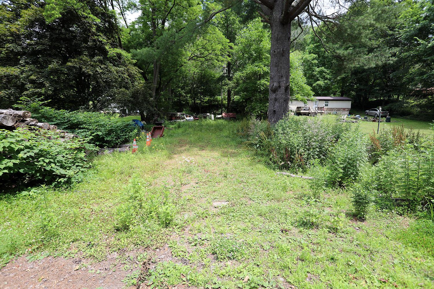 Railroad Avenue Property Photo 1