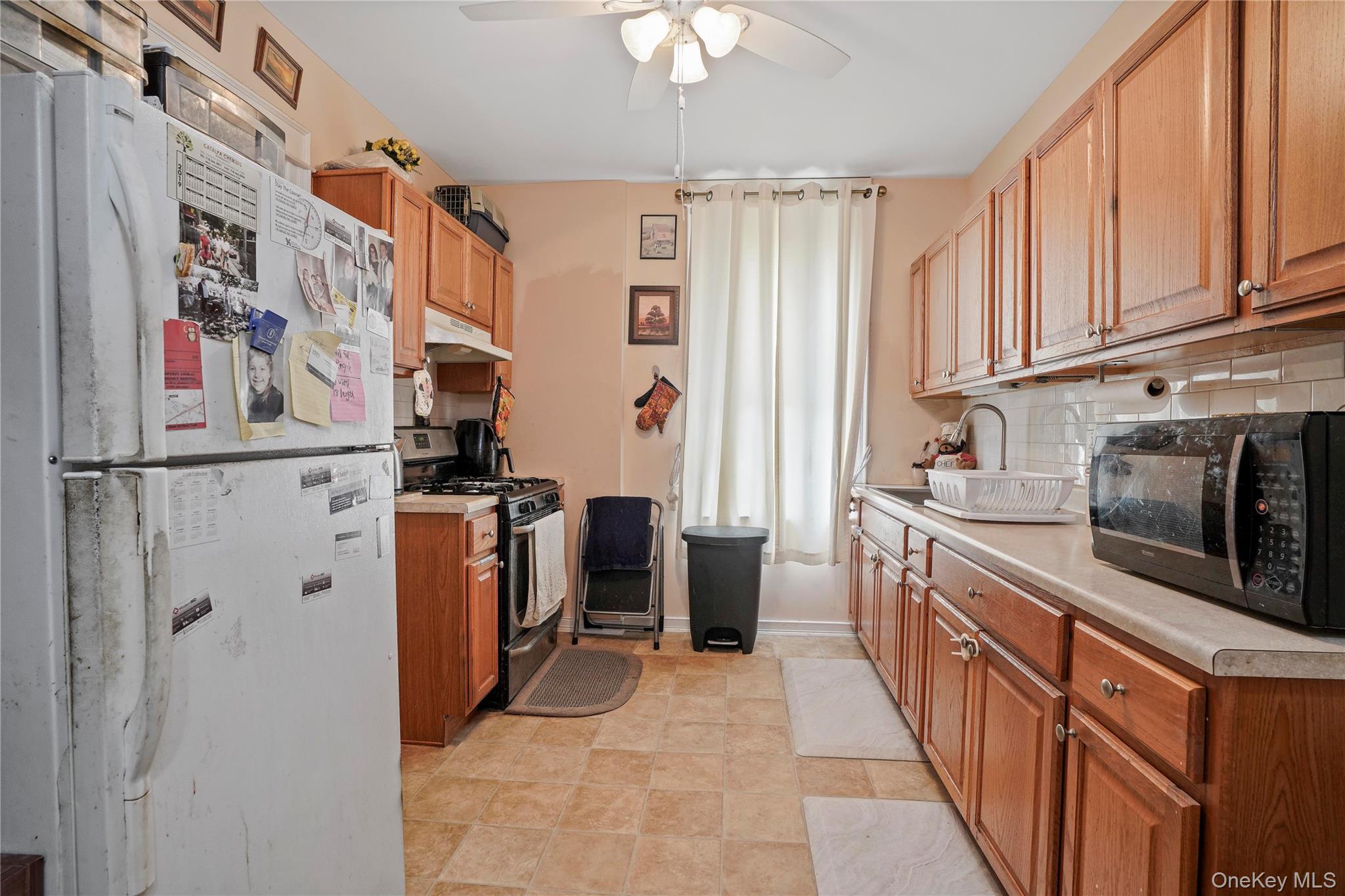 6046 Putnam Avenue Property Photo 18