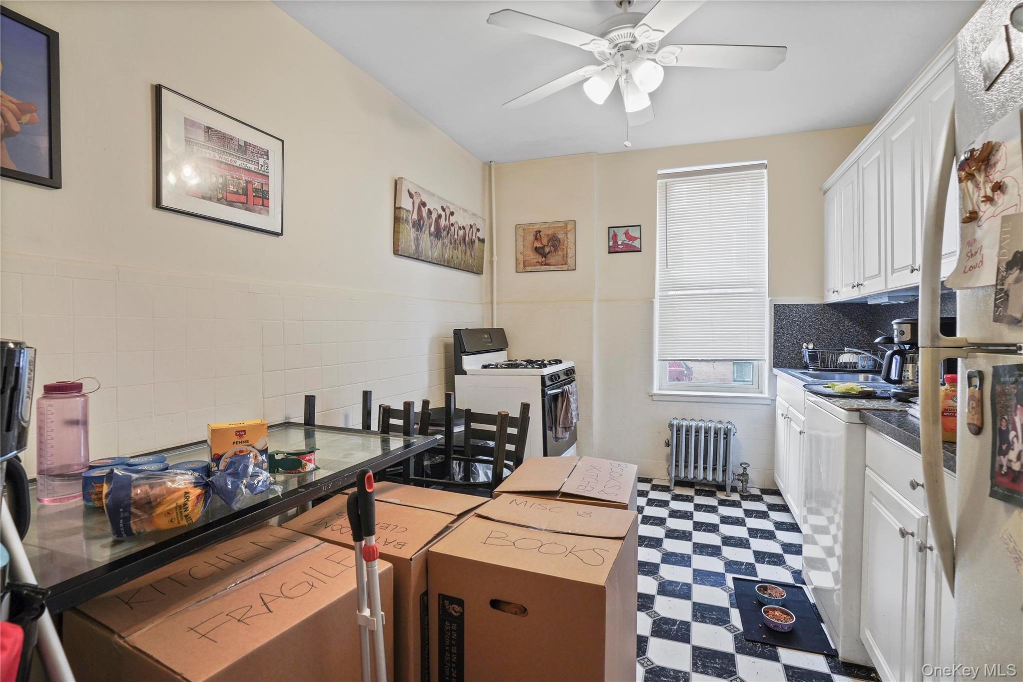 6046 Putnam Avenue Property Photo 25