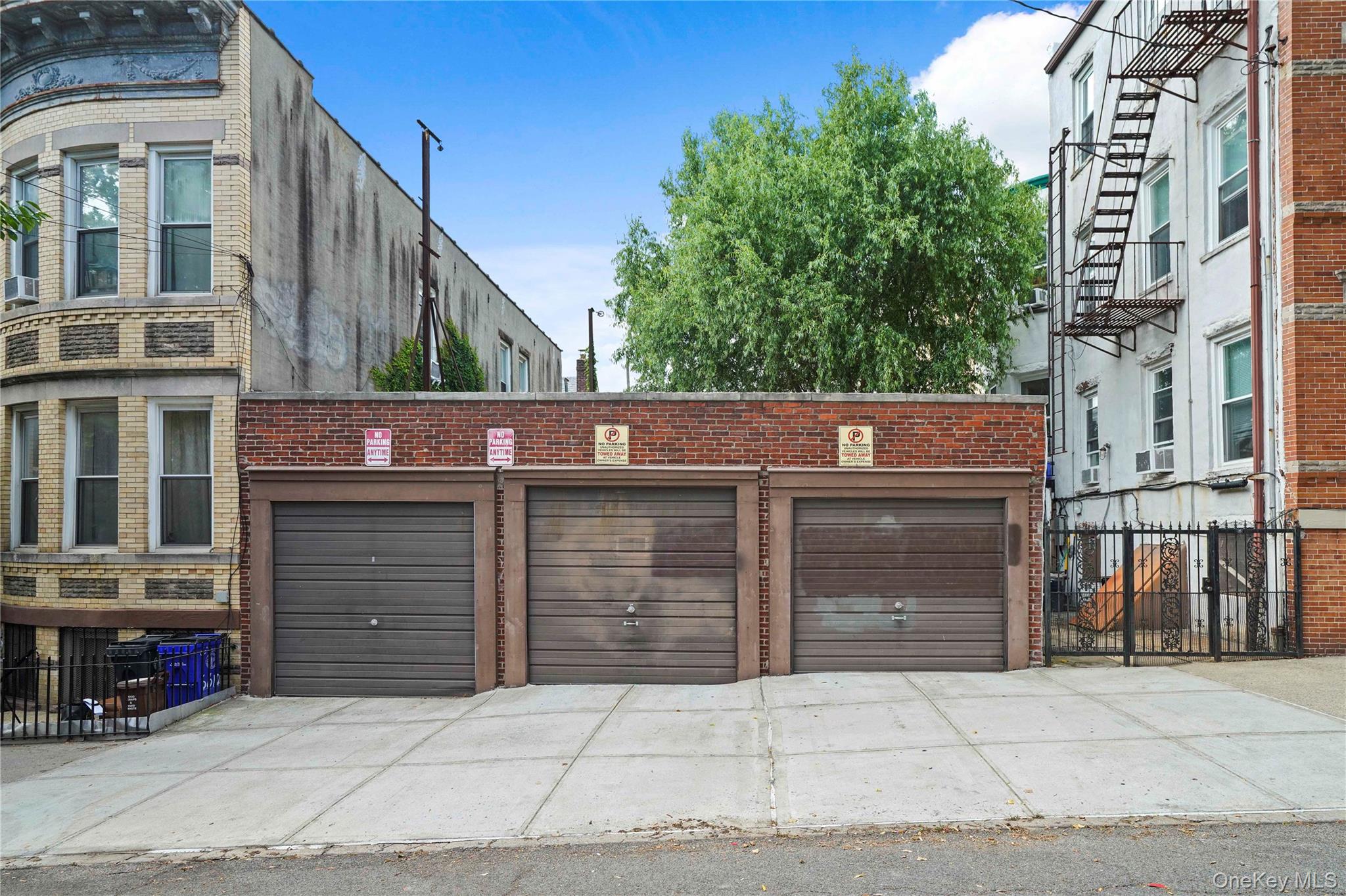 6046 Putnam Avenue Property Photo 34