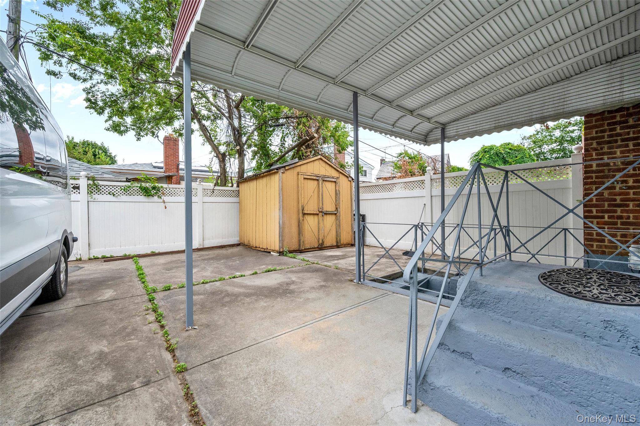 132-20 Farmers Boulevard Property Photo 20