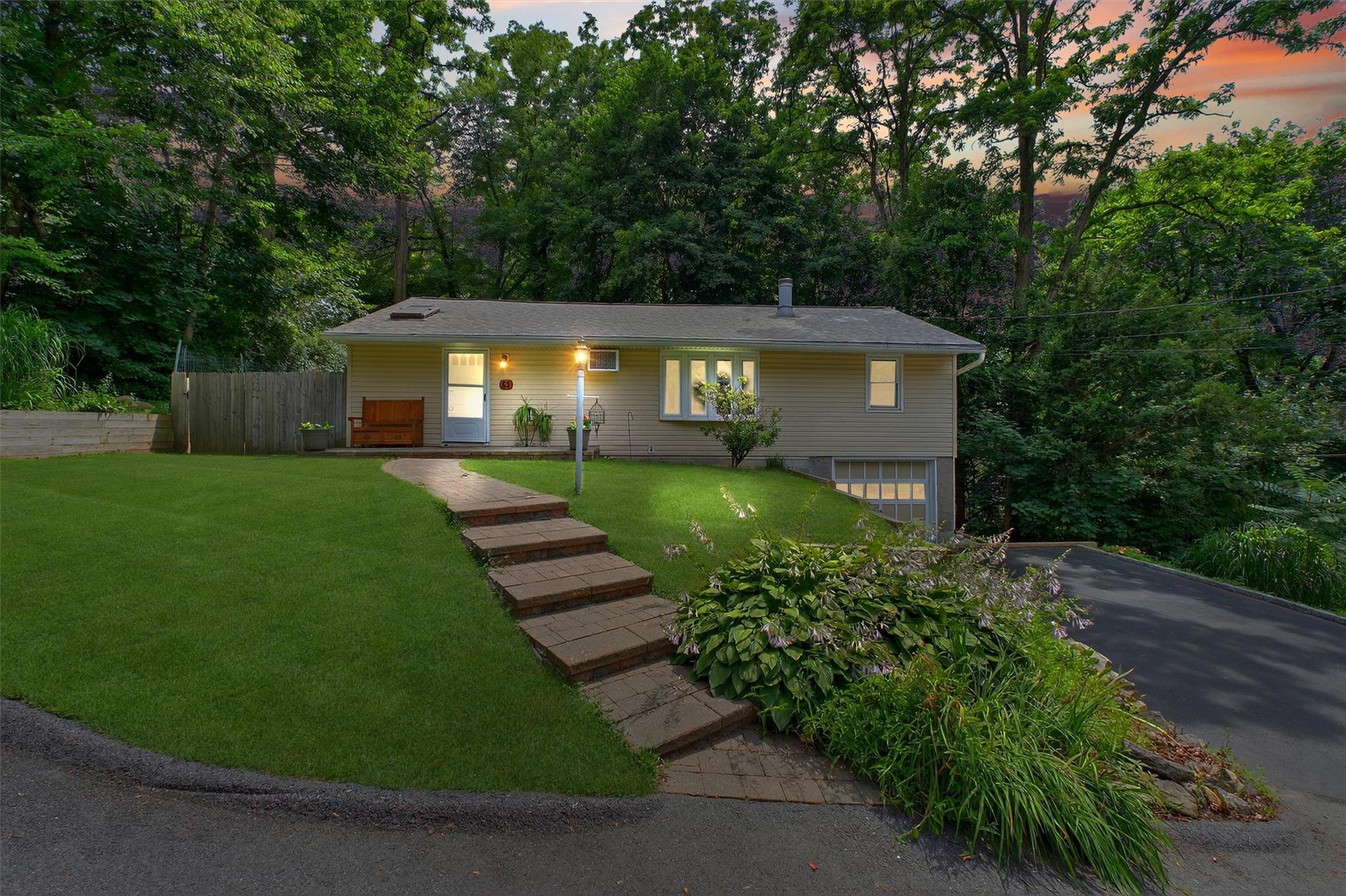 69 Floradan Road Property Photo 1