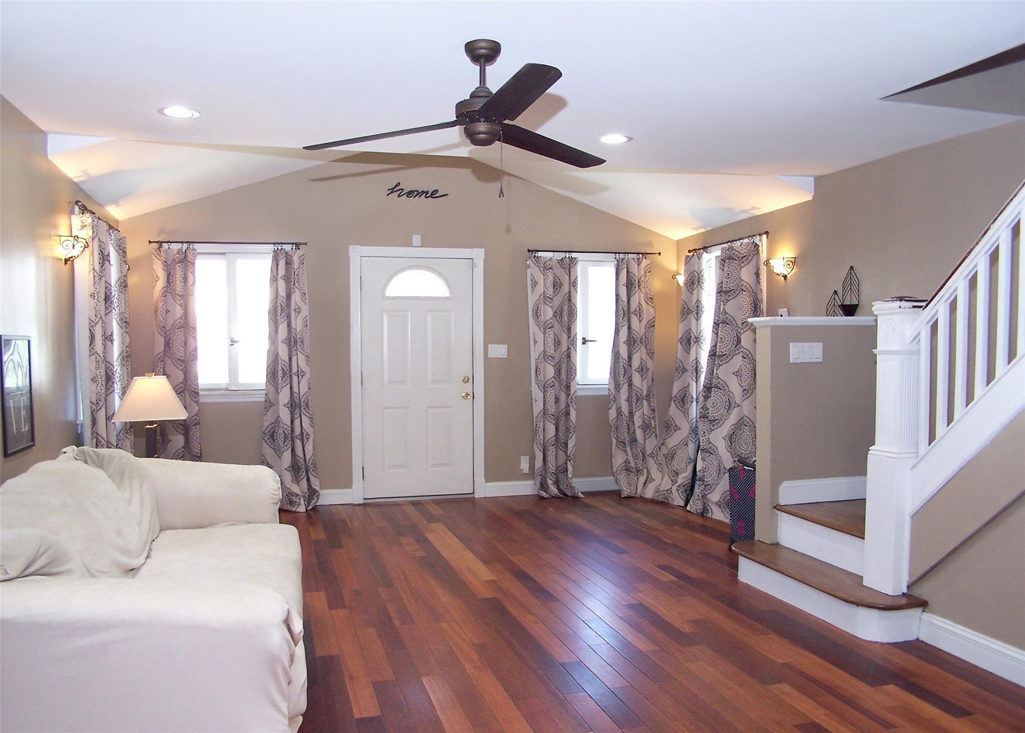 124 Berkley Street Property Photo 1