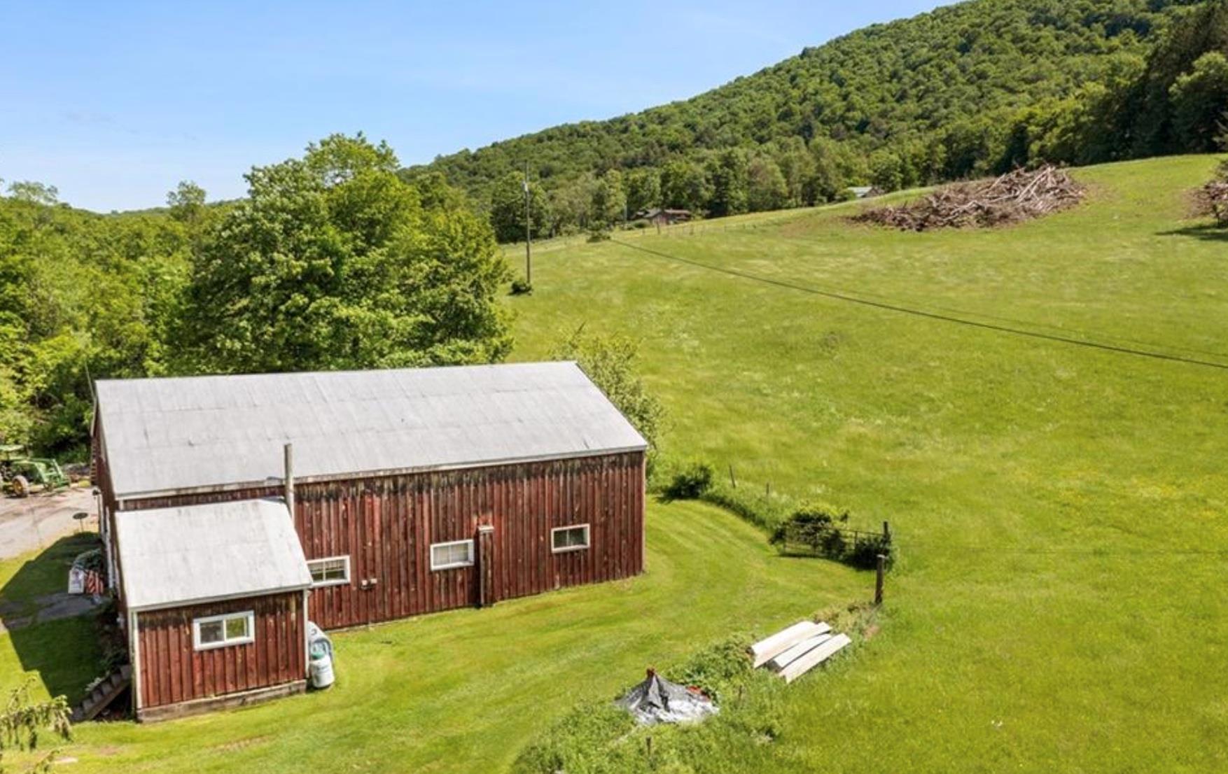 2018 Beaverkill Road Property Photo 9