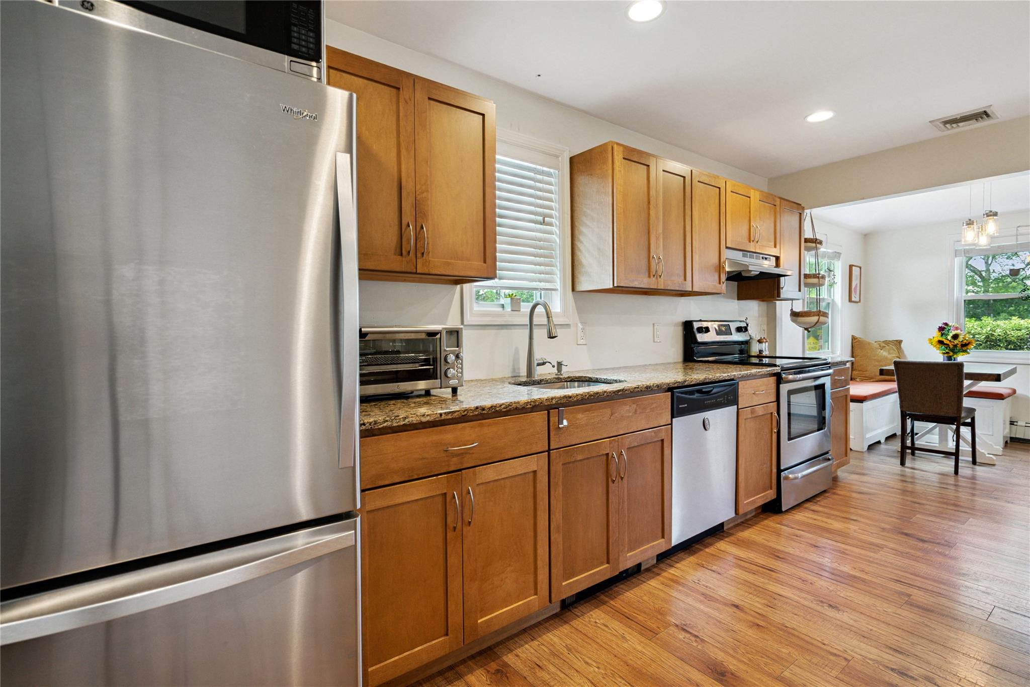 25 Woodycrest Drive Property Photo 3