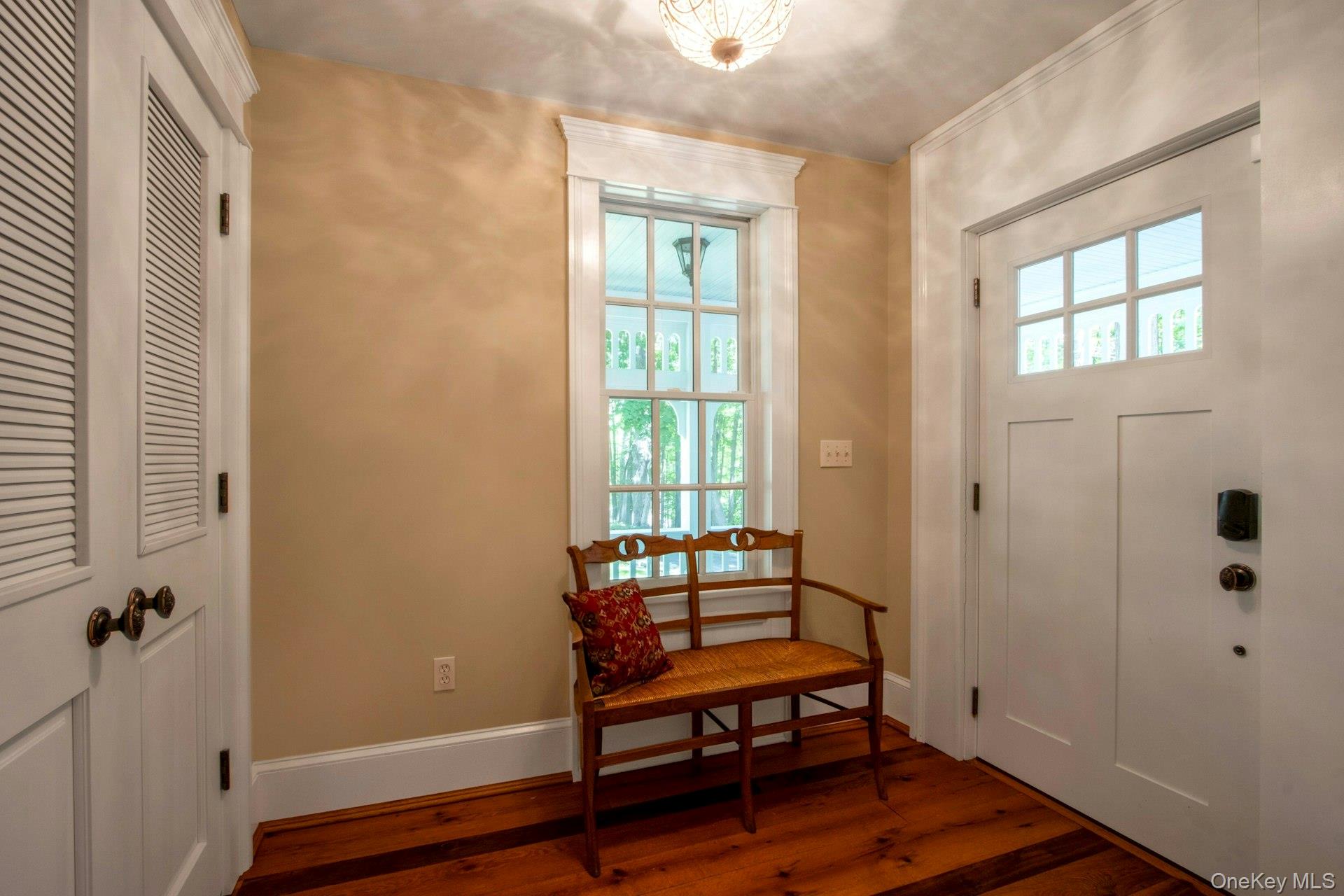 314 Haverstraw Road Property Photo 5