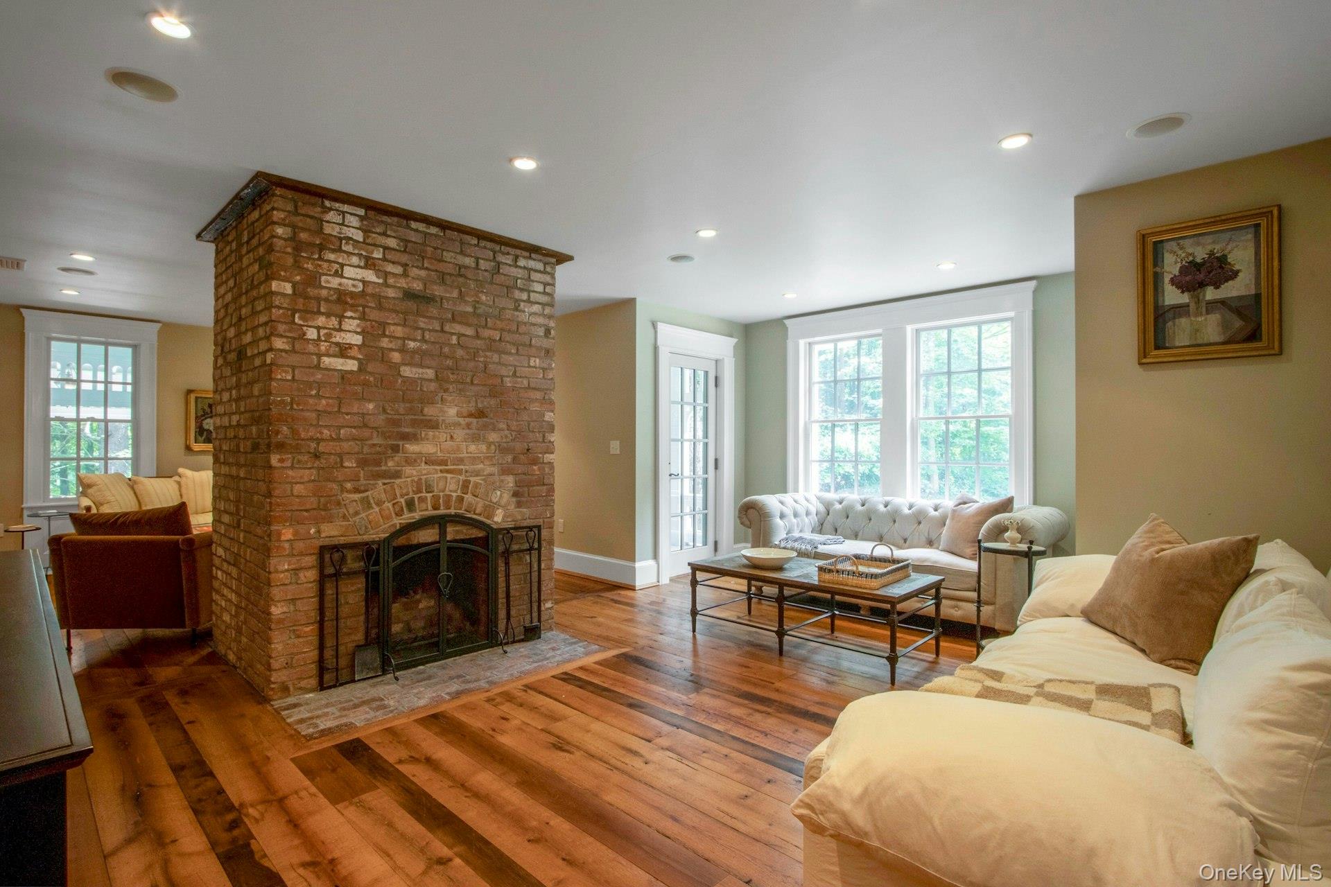 314 Haverstraw Road Property Photo 7