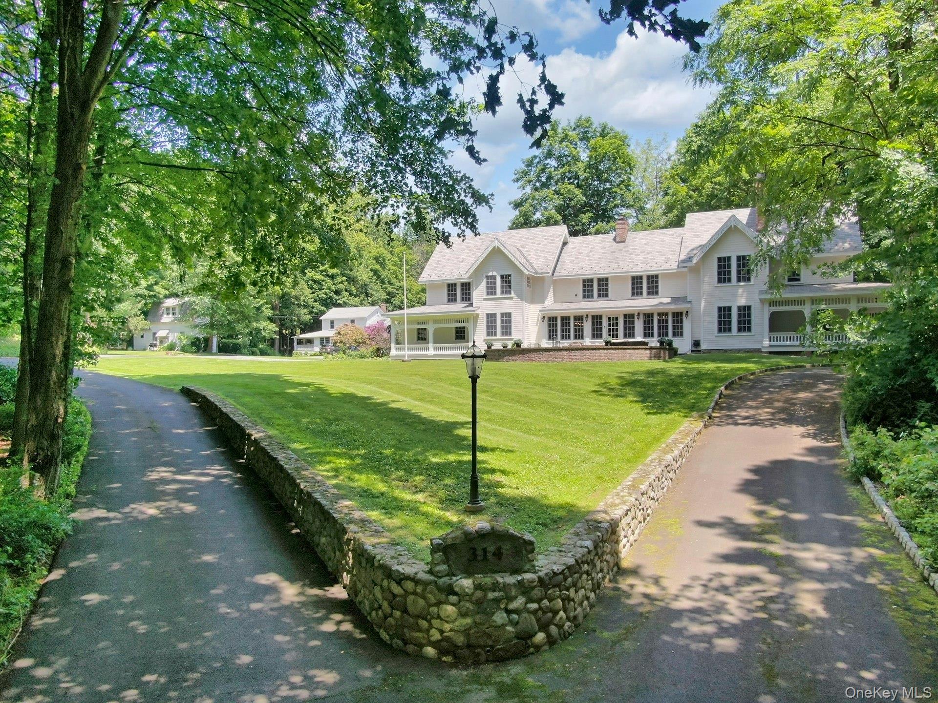 314 Haverstraw Road Property Photo 40