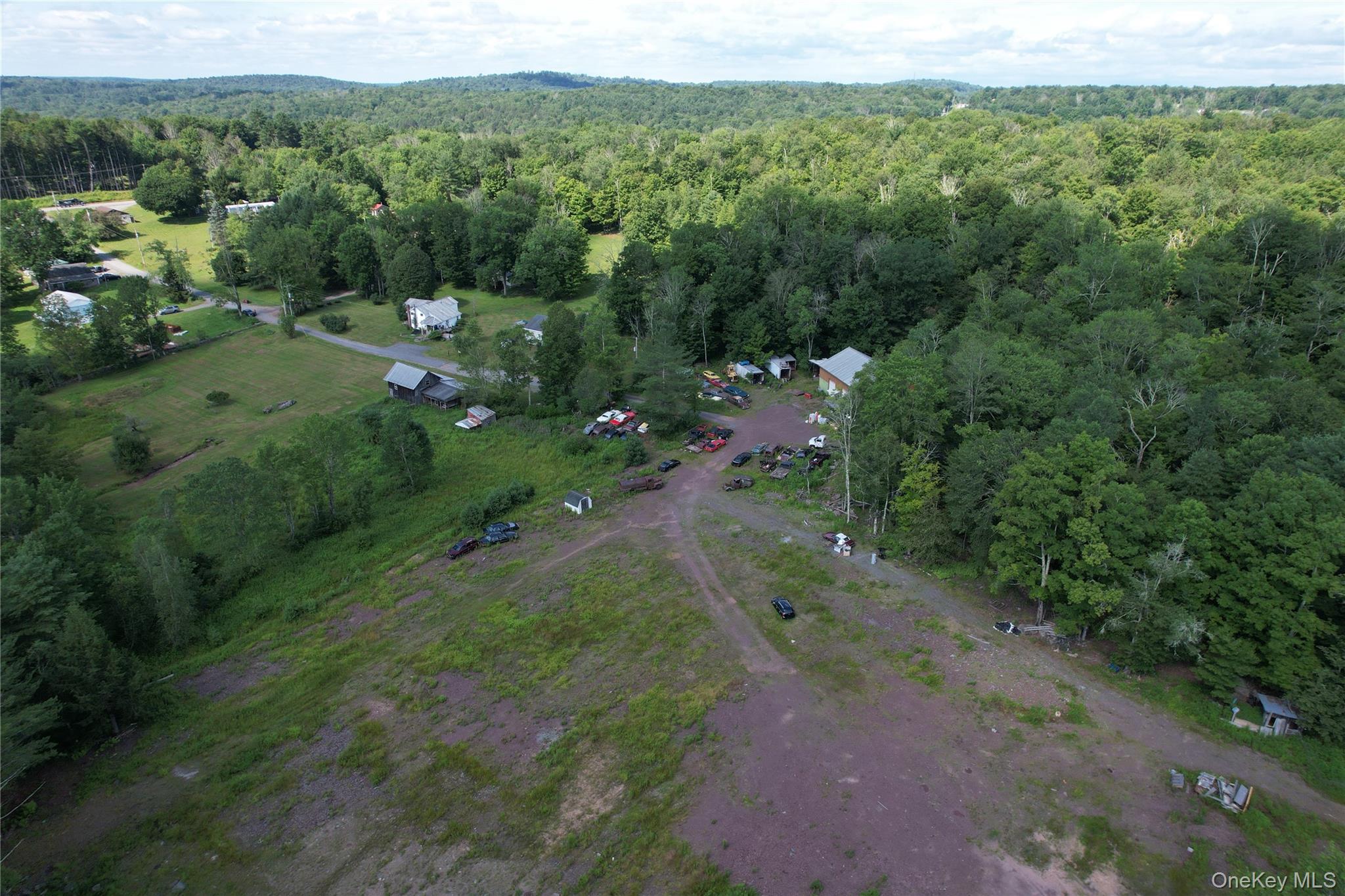 41 Martin Lane Property Photo 13