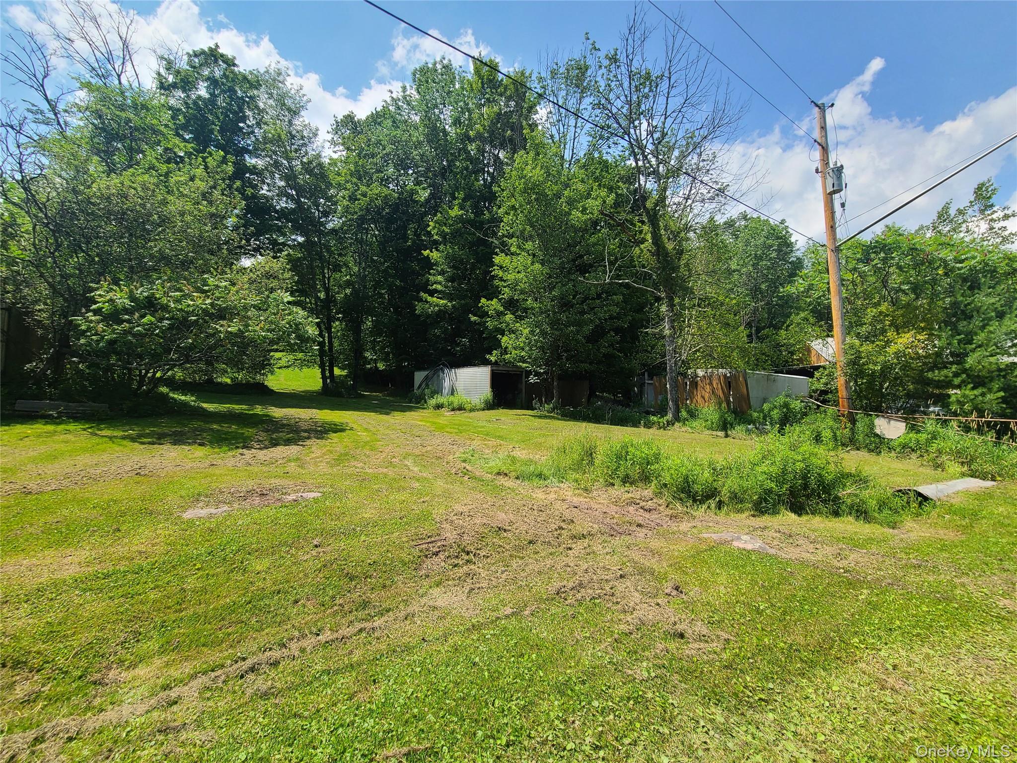 41 Martin Lane Property Photo 31