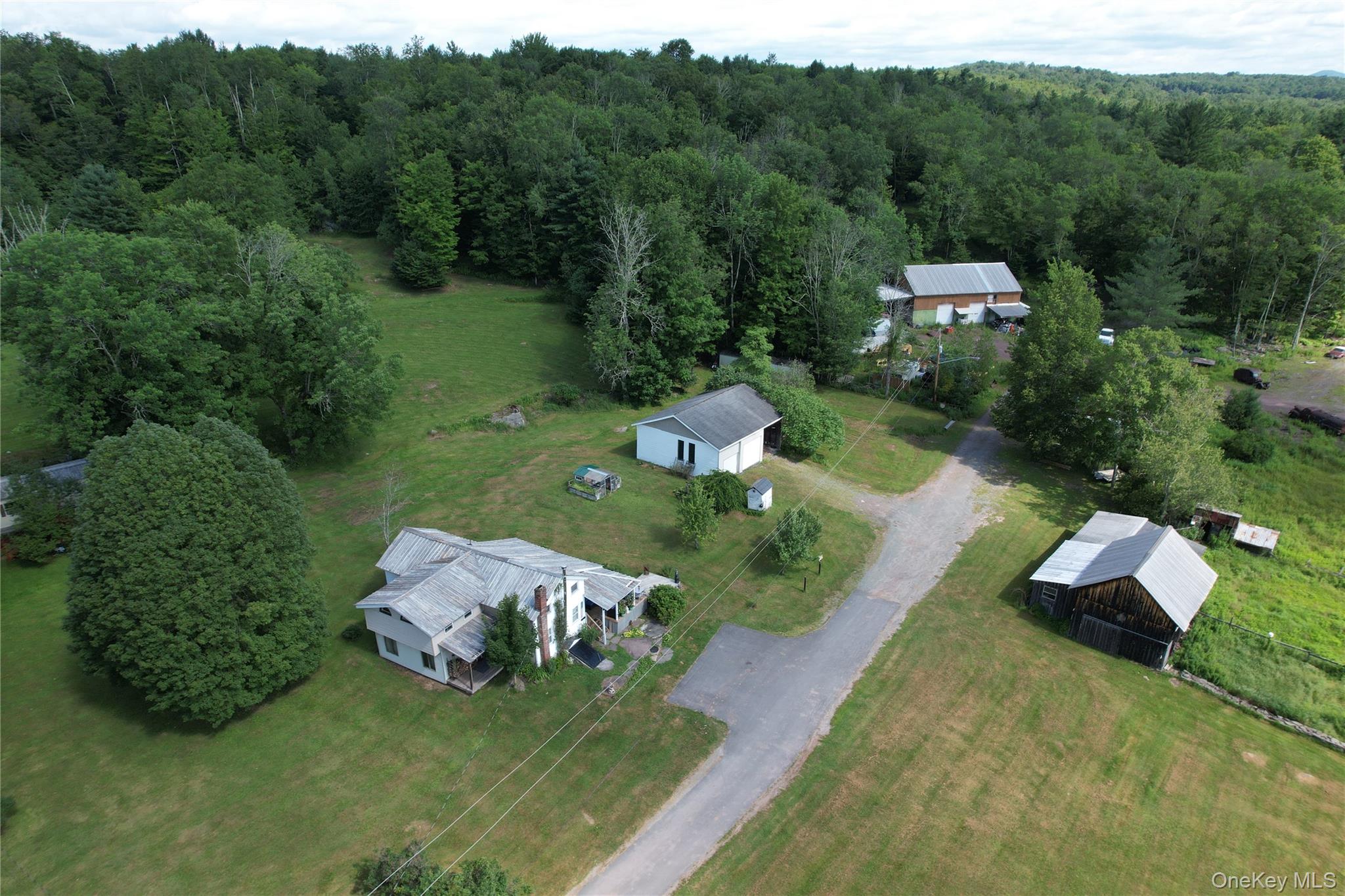 28 Martin Lane Property Photo 1