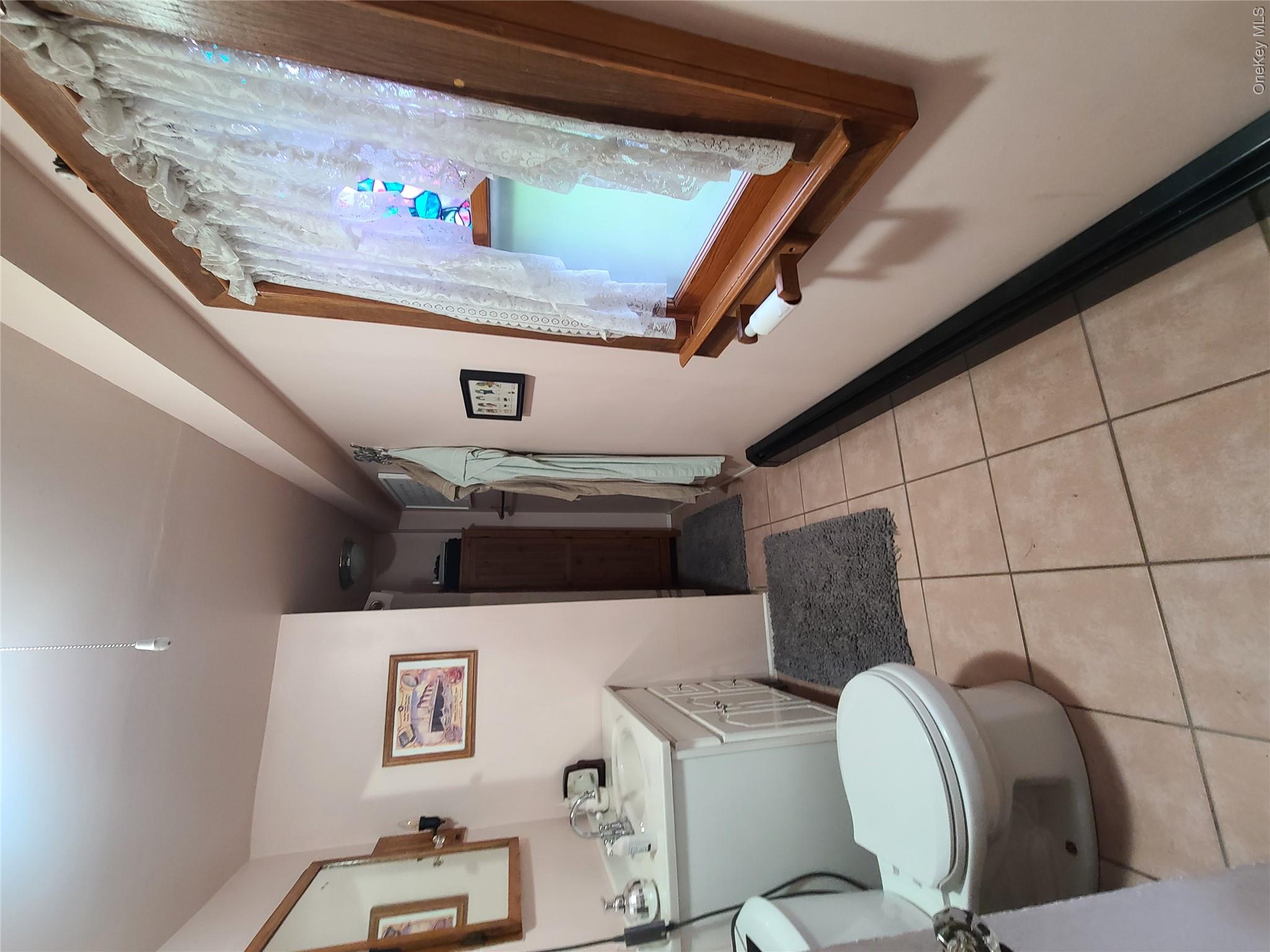 28 Martin Lane Property Photo 18