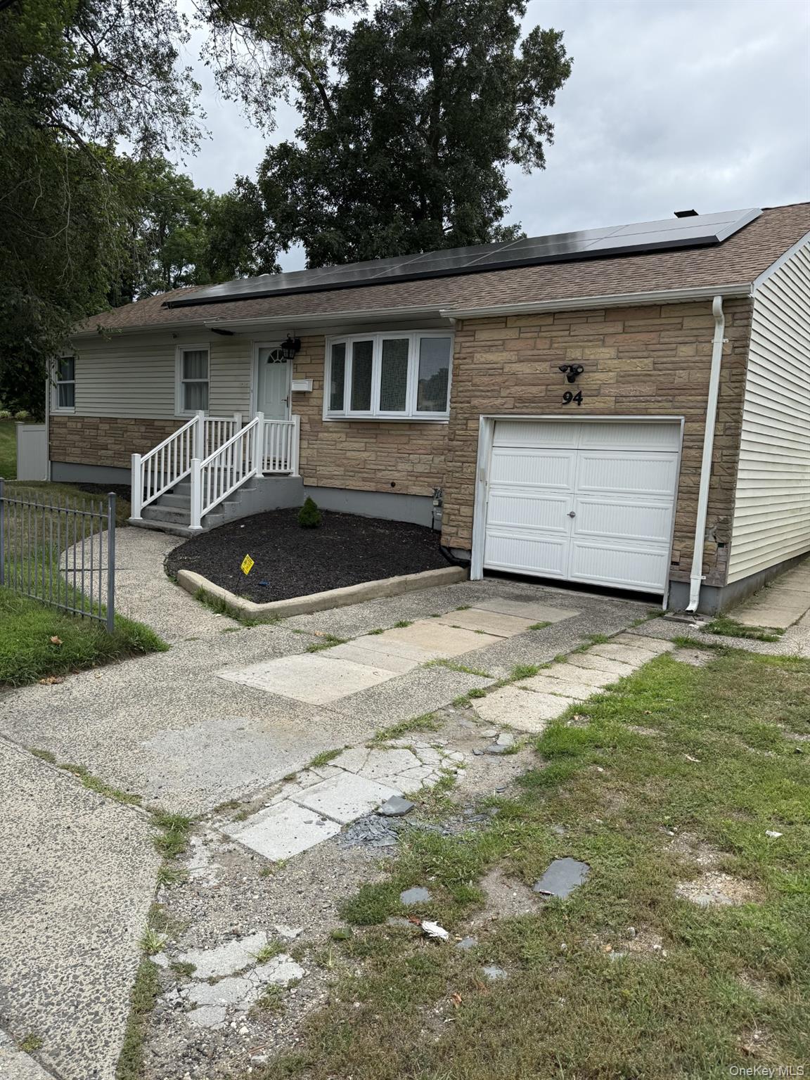 94 Indian Head Road Property Photo 1
