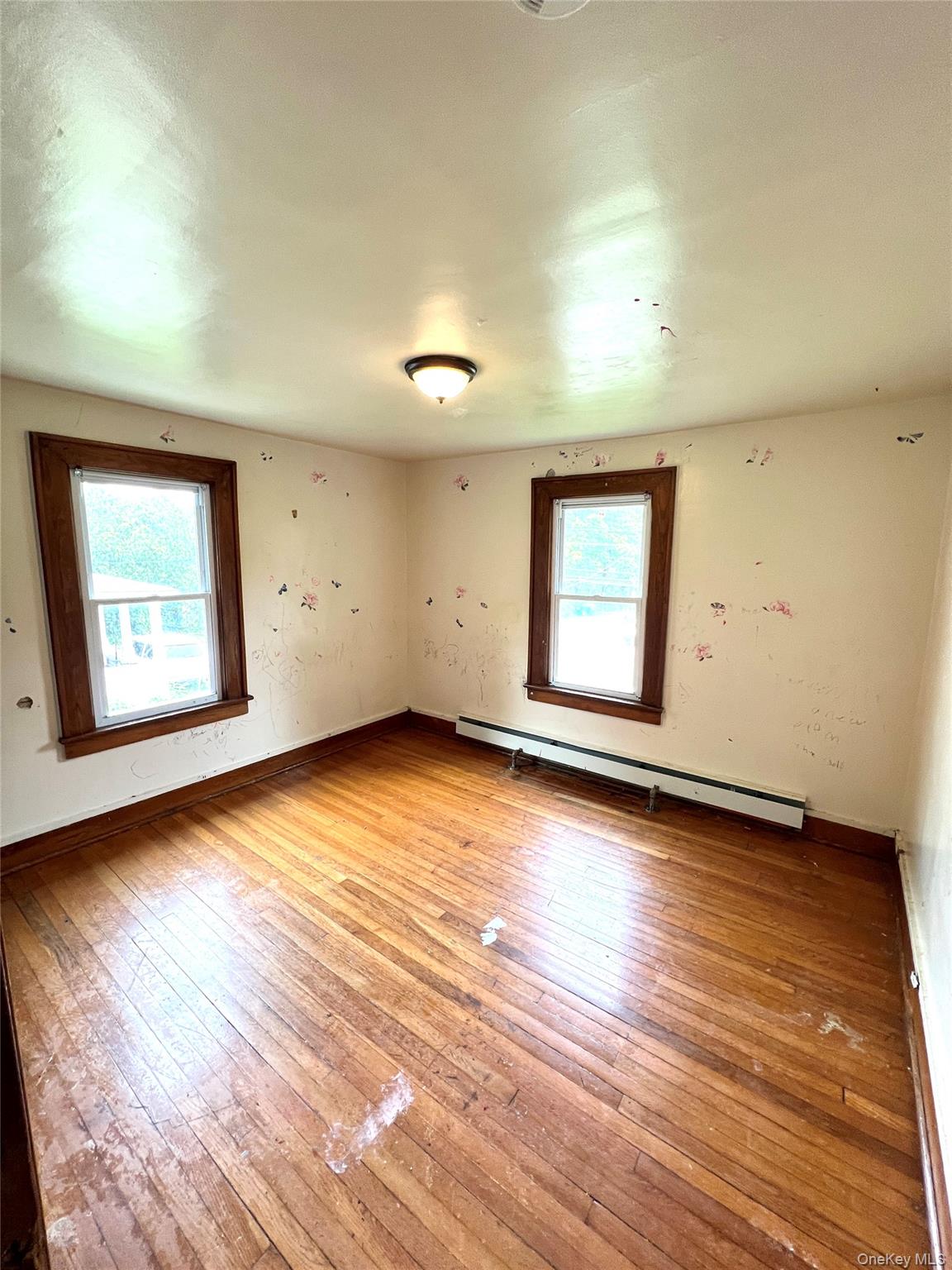 1680 Main Street Property Photo 7