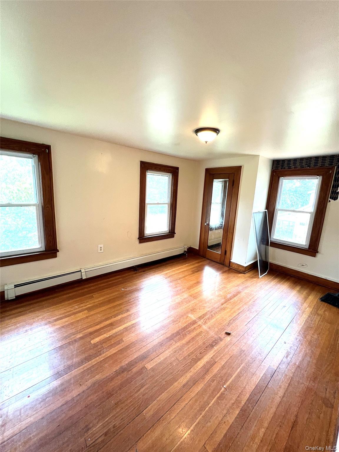 1680 Main Street Property Photo 8