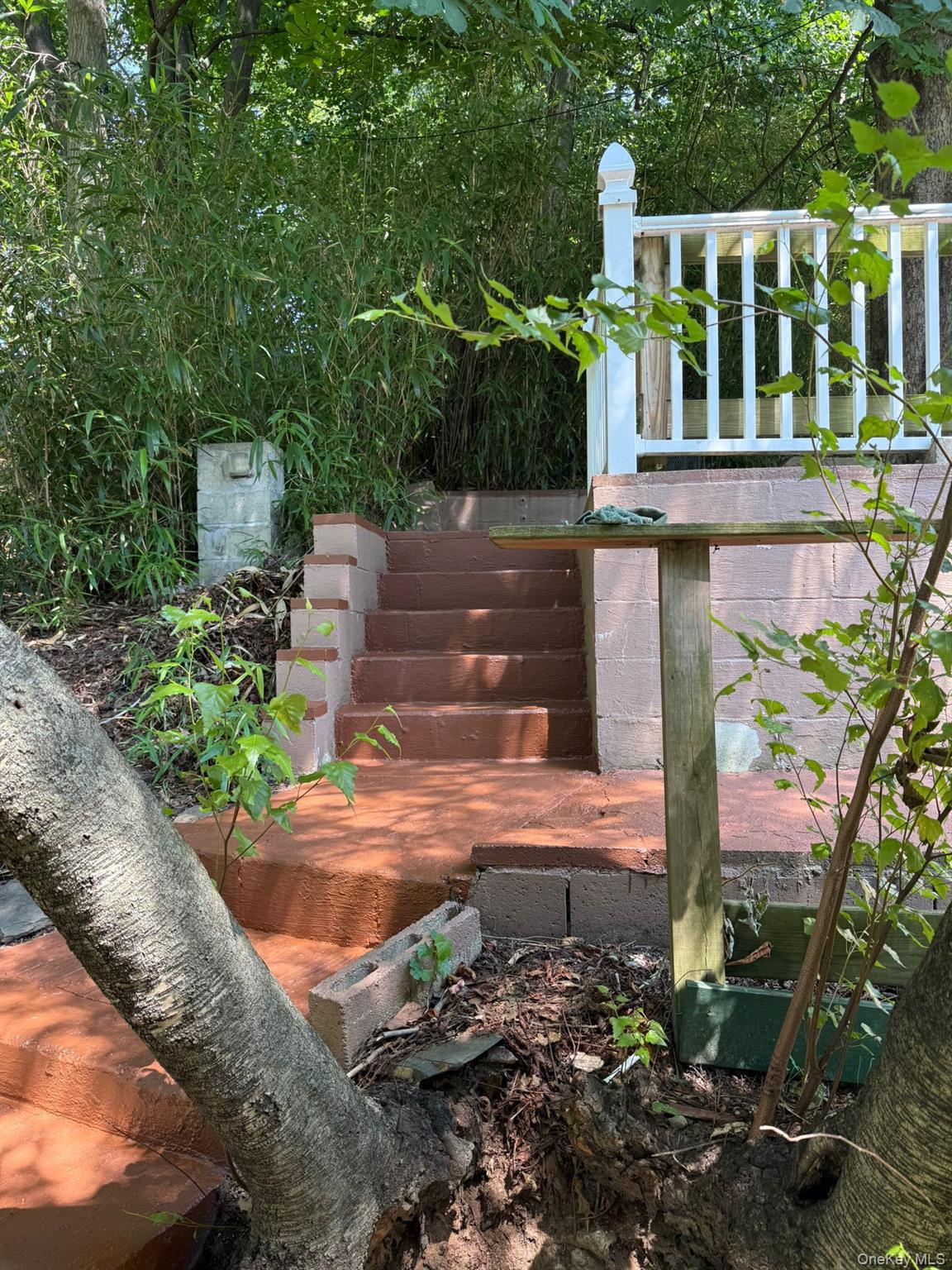 445 W Hartsdale Avenue Property Photo 16
