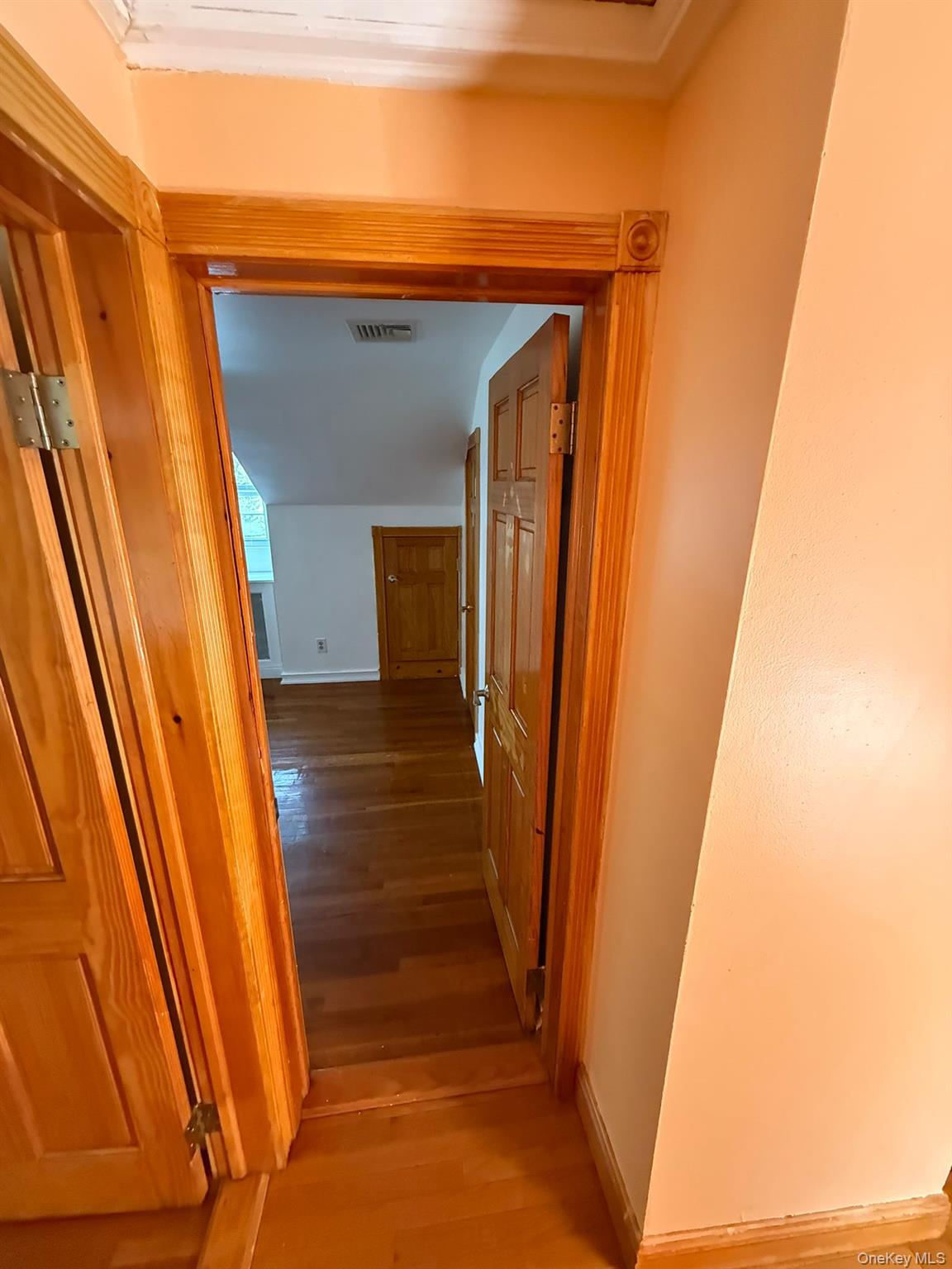 445 W Hartsdale Avenue Property Photo 37