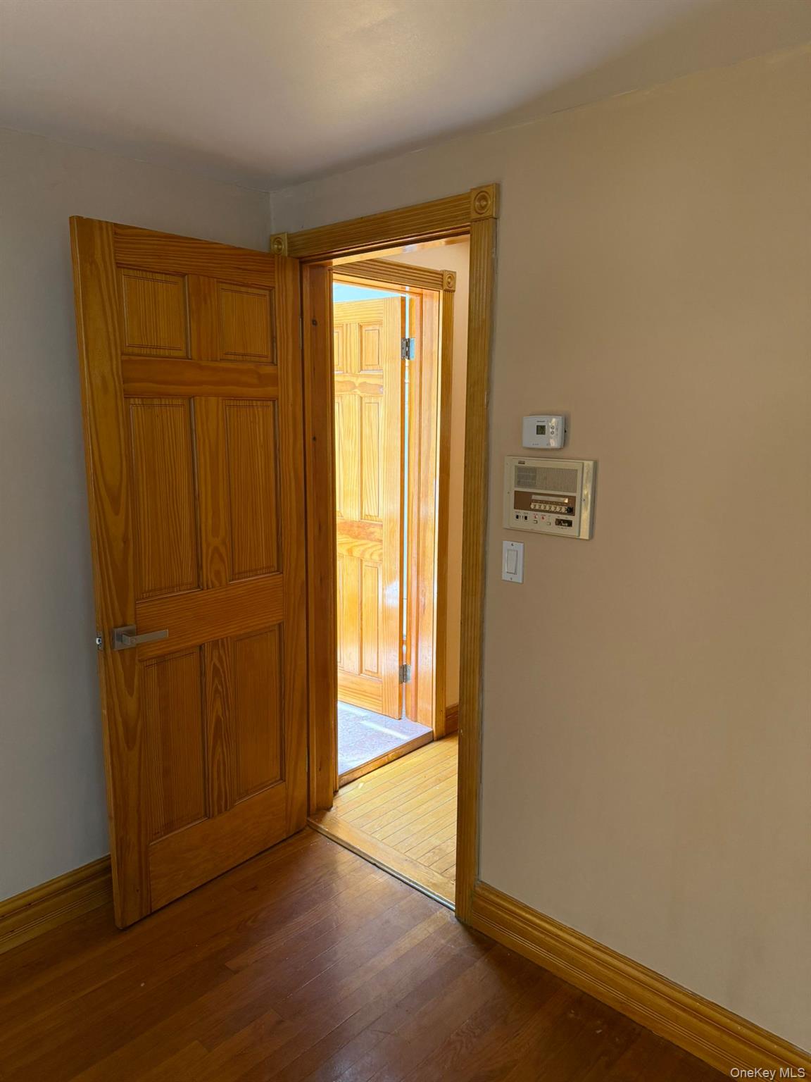 445 W Hartsdale Avenue Property Photo 39