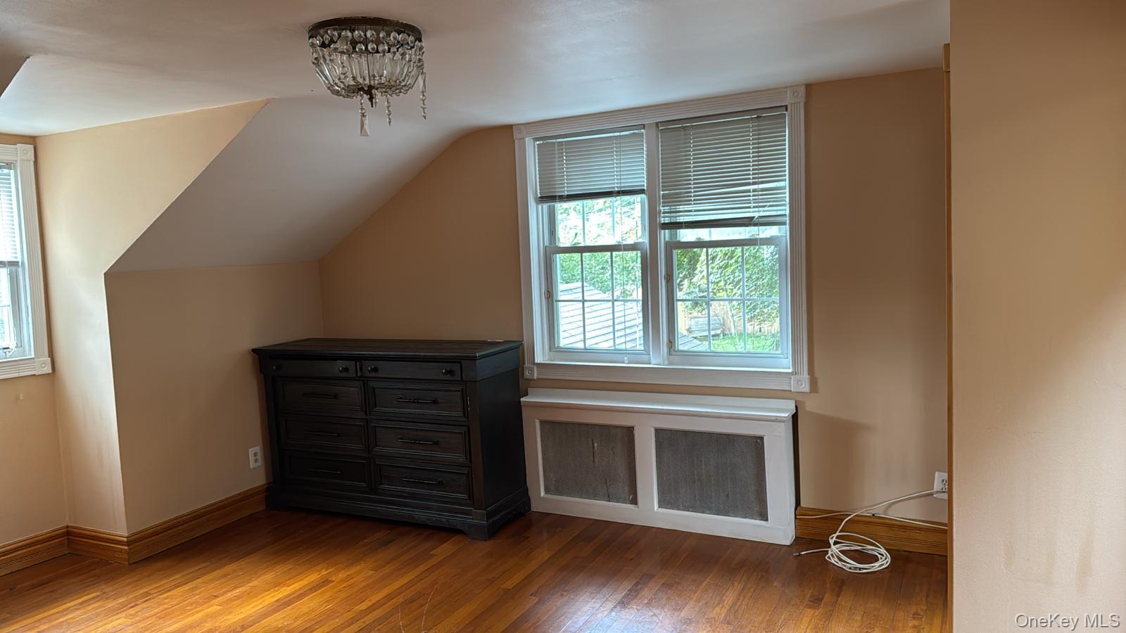 445 W Hartsdale Avenue Property Photo 45
