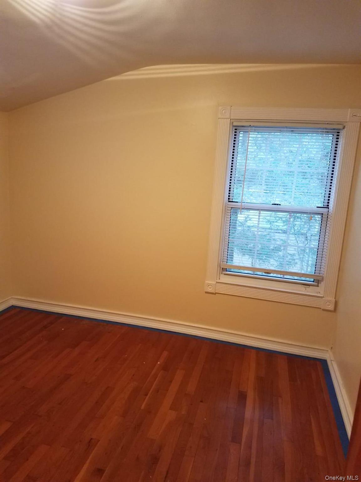 445 W Hartsdale Avenue Property Photo 46