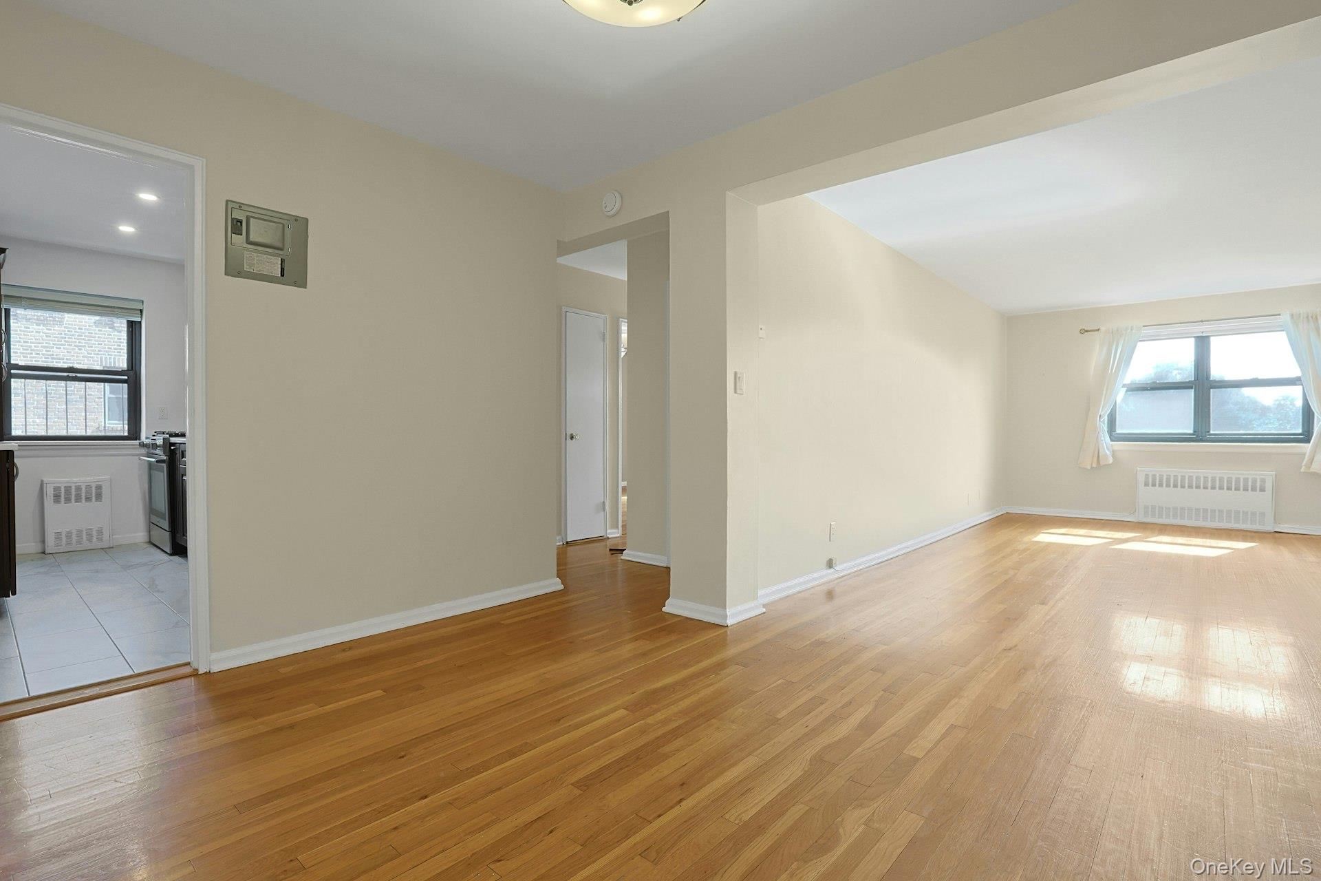 19 Old Mamaroneck Road 6m Property Photo 5