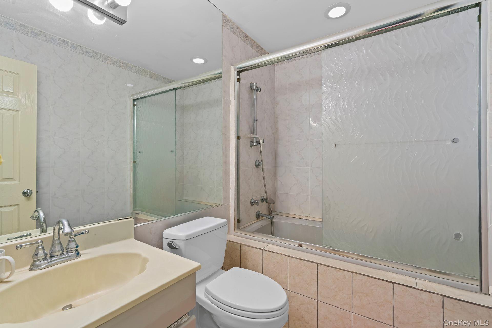 13 Whitney Circle Property Photo 22