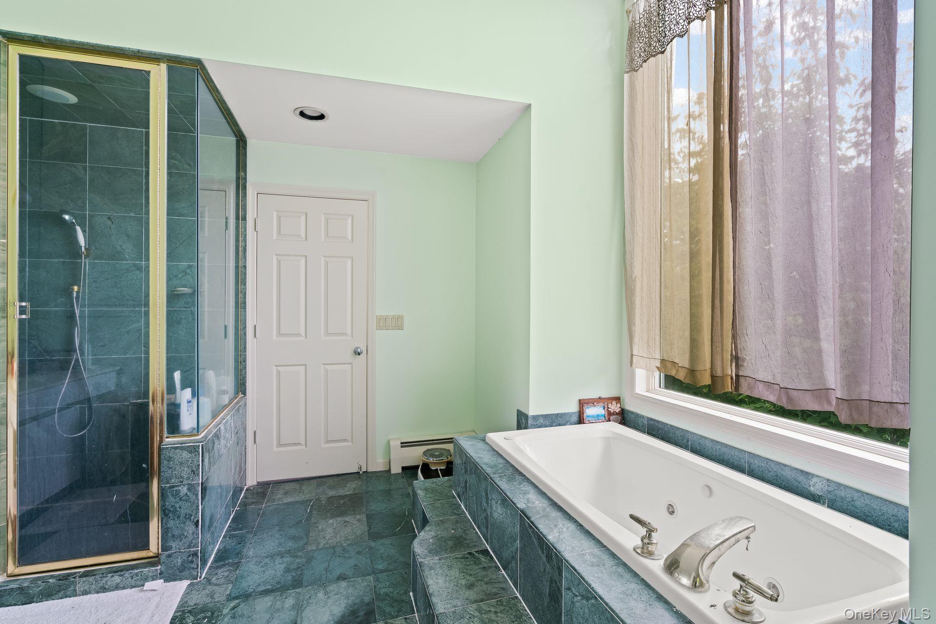 13 Whitney Circle Property Photo 27
