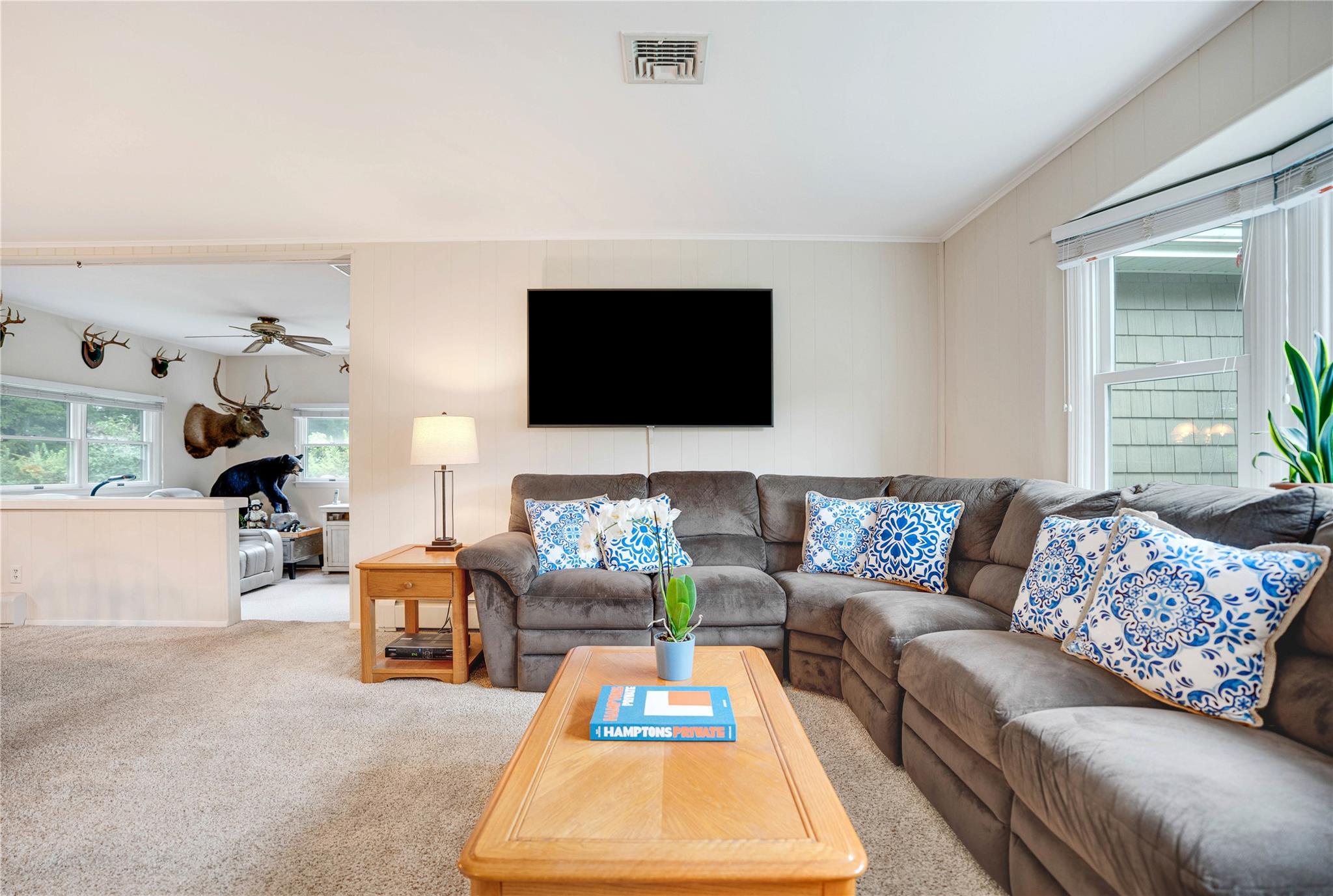 7 Russell Road Property Photo 3