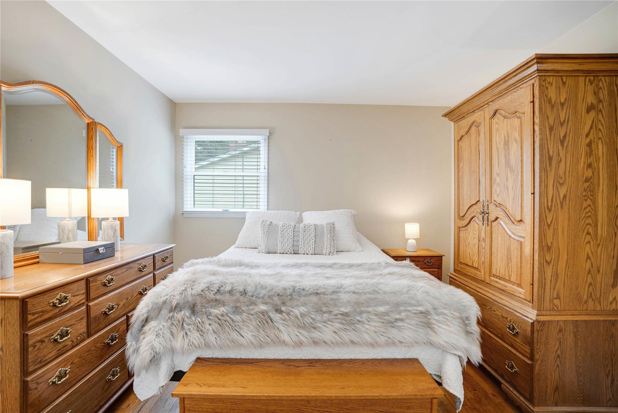 7 Russell Road Property Photo 10