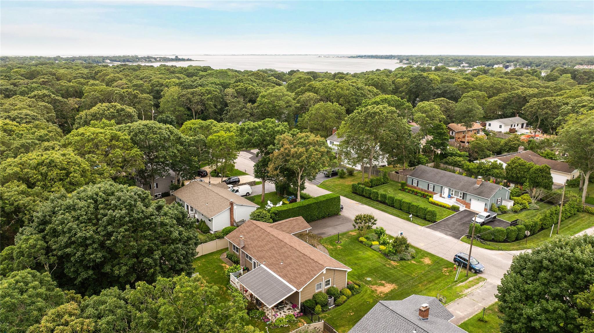 7 Russell Road Property Photo 13