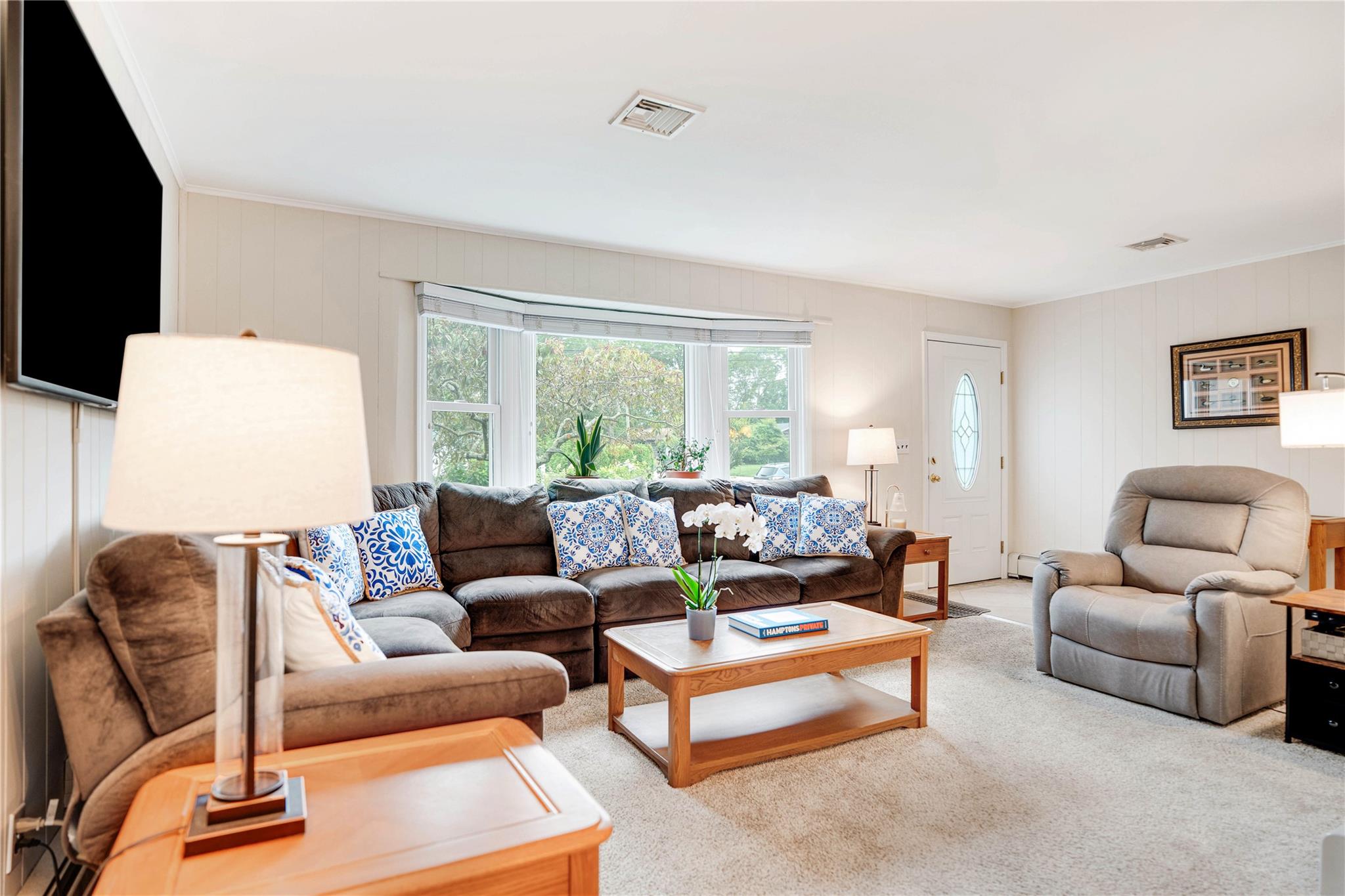 7 Russell Road Property Photo 30
