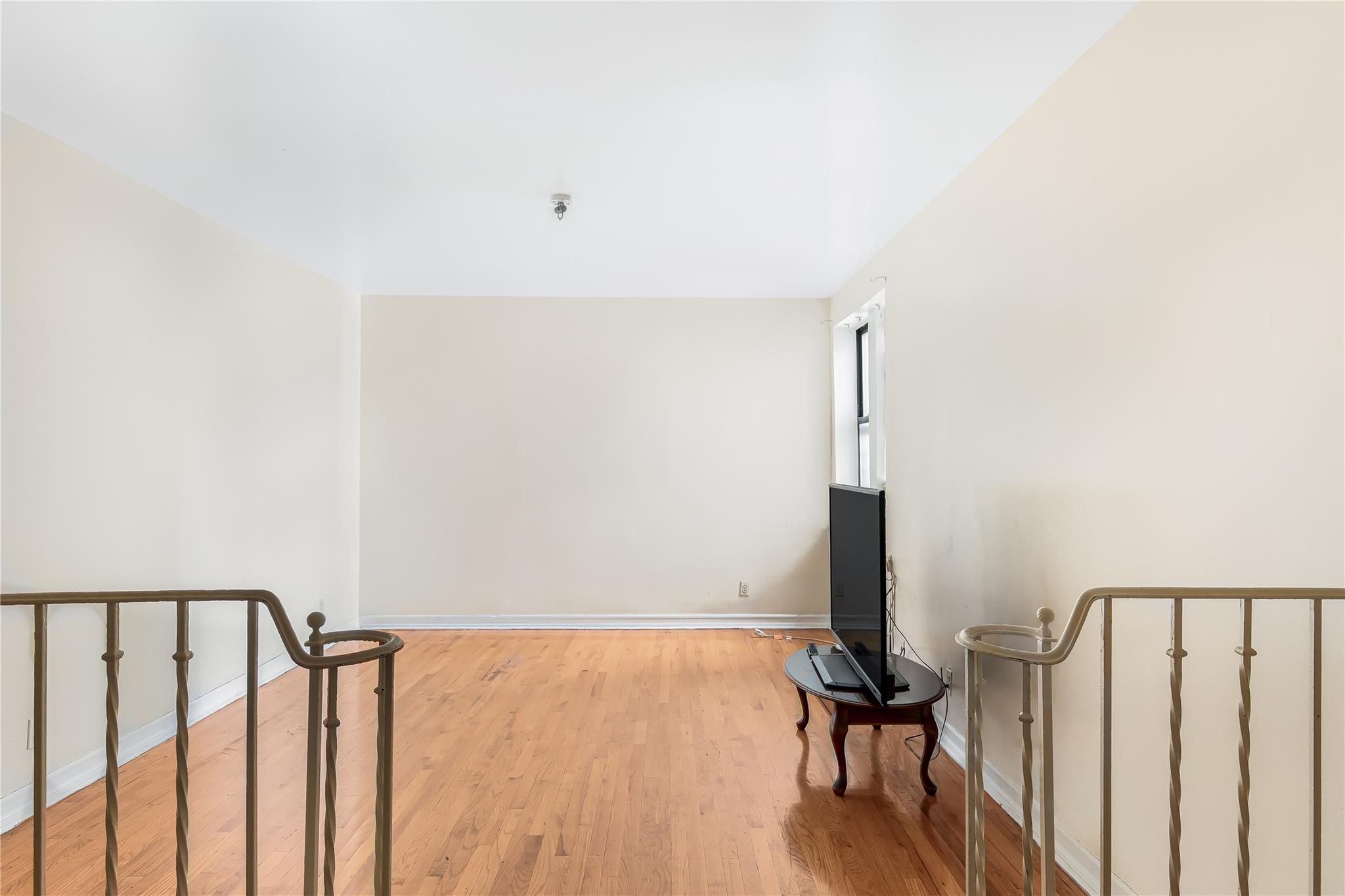 1200 Woodycrest Avenue 3e Property Photo 1