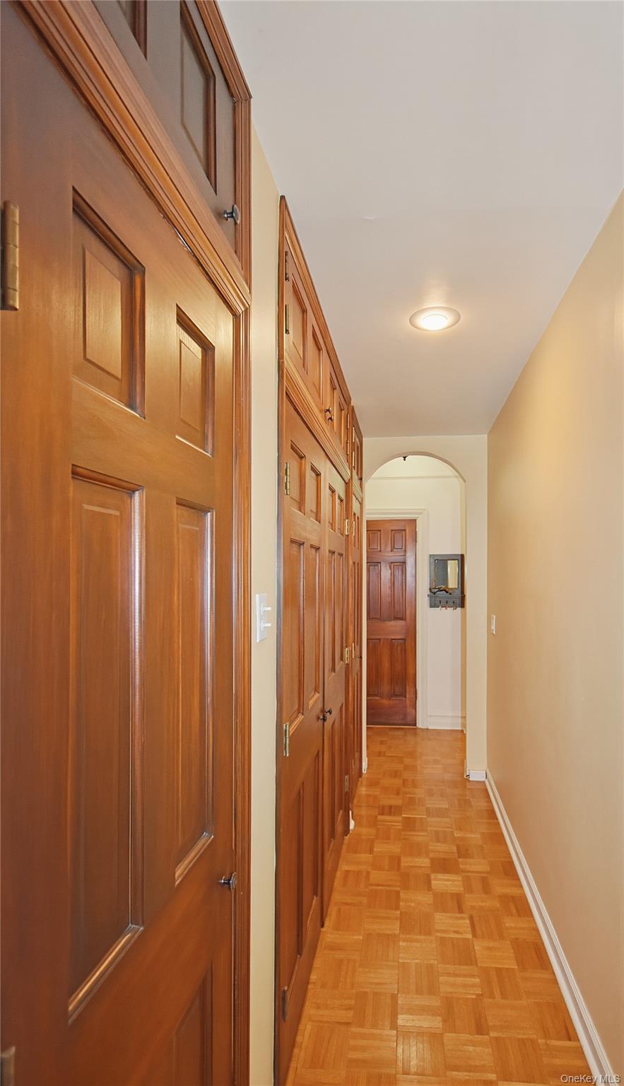 60 W Broad Street 1l Property Photo 11